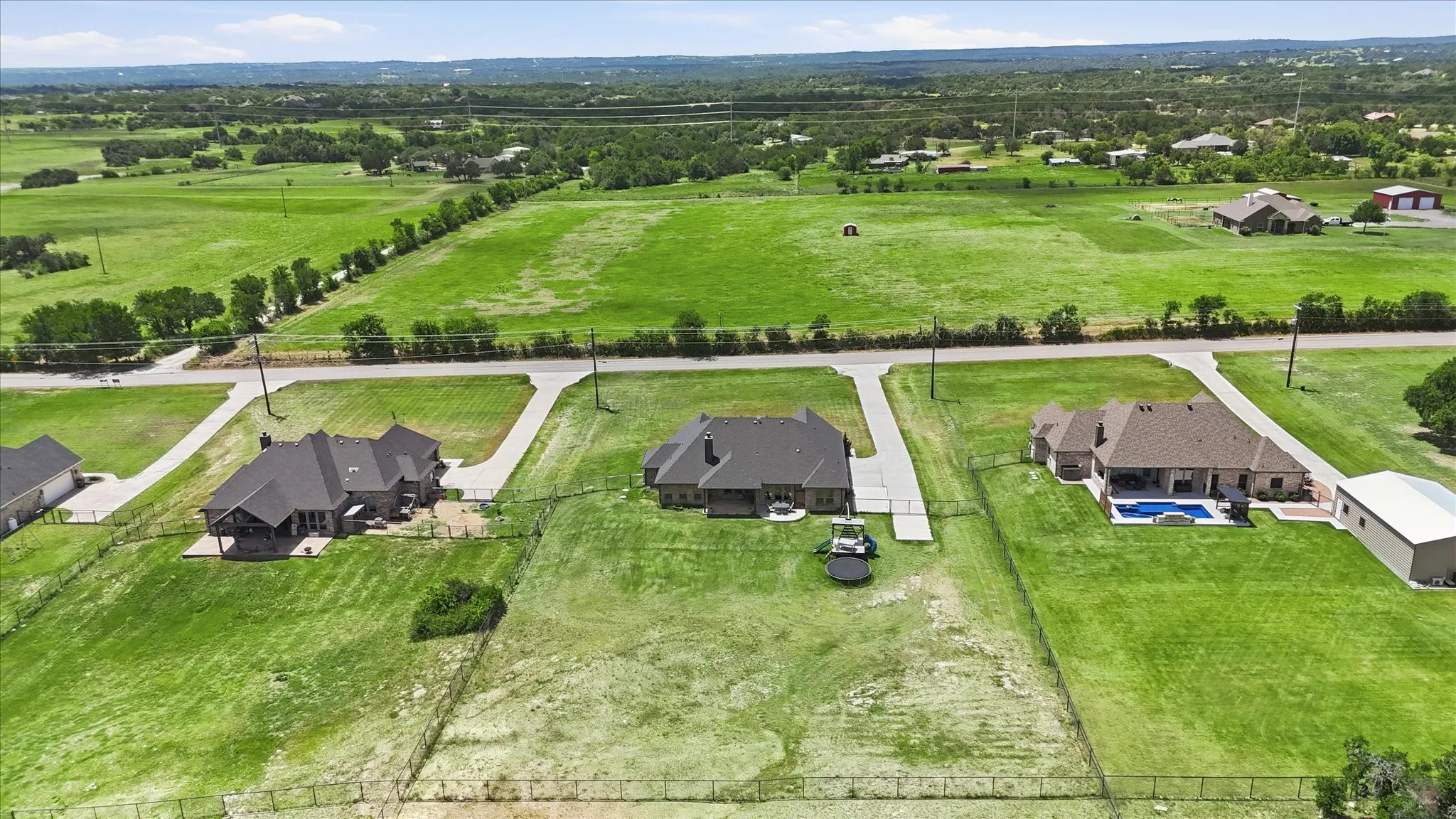 Single Family Residence For Sale in Parker County , 6929 Veal Station Road, Weatherford, Texas 76085, 4 Bedroom, 3 Bathroom, 3 Garage spaces, 2,328 Sqft, built in 2020, mls#21318410, Real Estate Agent in Weatherford, Homes For Sale in Parker county, Homes For Sale in Weatherford, Realtor in Weatherford Texas, Real Estate Brokerage Independent Realty Texas, Luminita Cordes Realtor