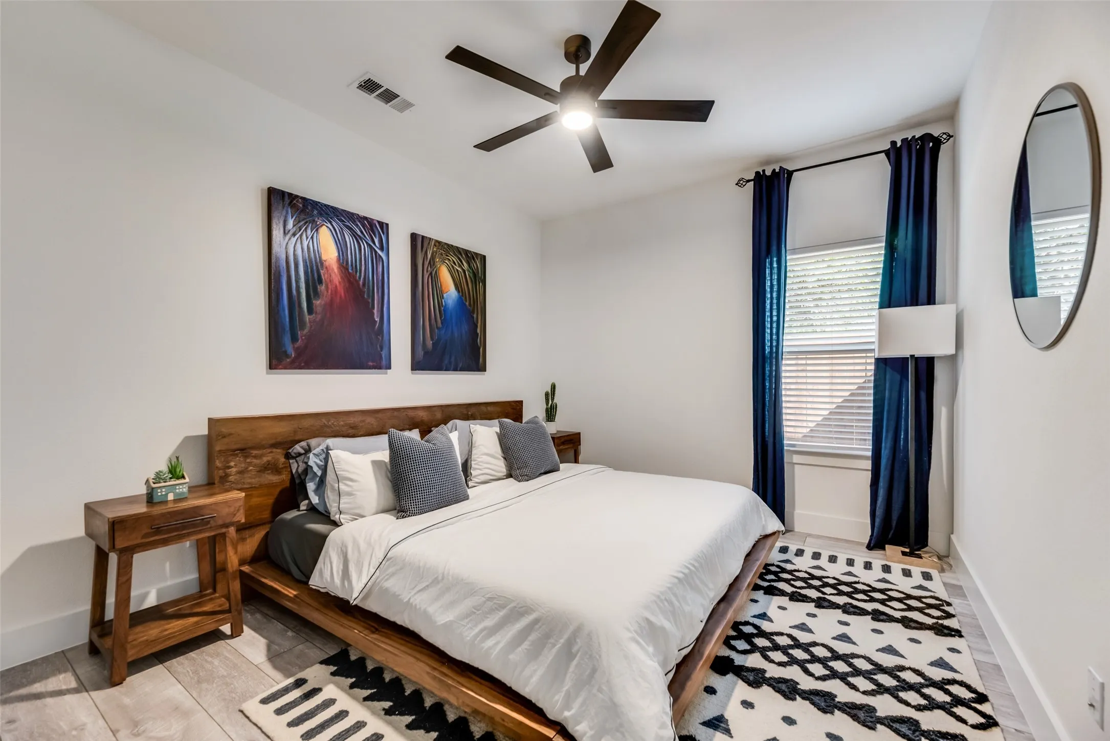 Single Family Residence For Rent in Dallas County , 3001 Fernwood Avenue, Dallas, Texas 75216, 4 Bedroom, 2 Bathroom, 2 Garage spaces, 1,738 Sqft, built in 2021, mls#21323849, Real Estate Agent in Dallas, Homes For Rent in Dallas county, Homes For Rent in Dallas, Realtor in Dallas Texas, Real Estate Brokerage Independent Realty Texas, Luminita Cordes Realtor