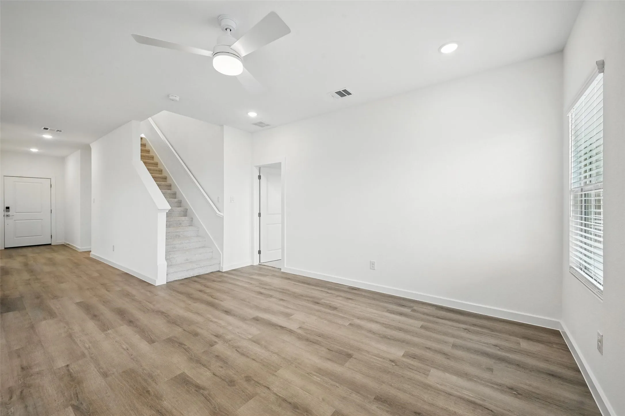 Single Family Residence For Rent in Grayson County , 1413 Richardson Street, Howe, Texas 75459, 4 Bedroom, 3 Bathroom, 2 Garage spaces, 2,306 Sqft, built in 2024, mls#21323358, Real Estate Agent in Howe, Homes For Rent in Grayson county, Homes For Rent in Howe, Realtor in Howe Texas, Real Estate Brokerage Independent Realty Texas, Luminita Cordes Realtor