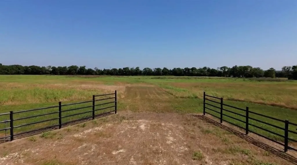 Unimproved Land For Sale in Ellis County , 4611 Stout Road, Midlothian, Texas 76065, 0, 0, Garage spaces, 0 Sqft, built in 0, Price $1,200,000, mls#21323881, Real Estate Agent in Midlothian, Homes For Sale in Ellis county, Homes For Sale in Midlothian, Realtor in Midlothian Texas, Real Estate Brokerage Independent Realty Texas, Luminita Cordes Realtor
