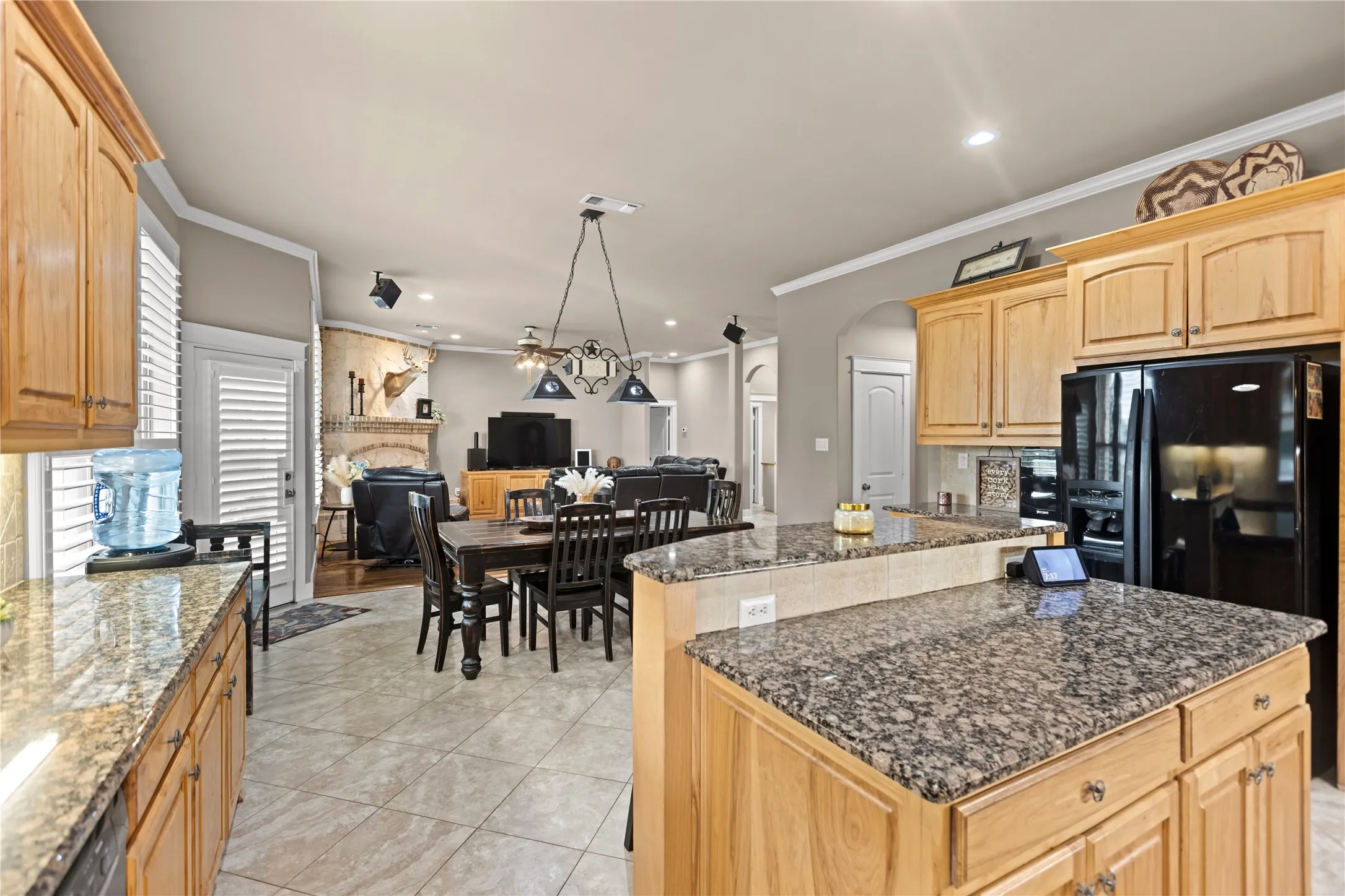 Single Family Residence For Sale in Grayson County , 633 Durning Road, Van Alstyne, Texas 75495, 4 Bedroom, 3 Bathroom, 3 Garage spaces, 3,230 Sqft, built in 2003, mls#21323807, Real Estate Agent in Van Alstyne, Homes For Sale in Grayson county, Homes For Sale in Van Alstyne, Realtor in Van Alstyne Texas, Real Estate Brokerage Independent Realty Texas, Luminita Cordes Realtor