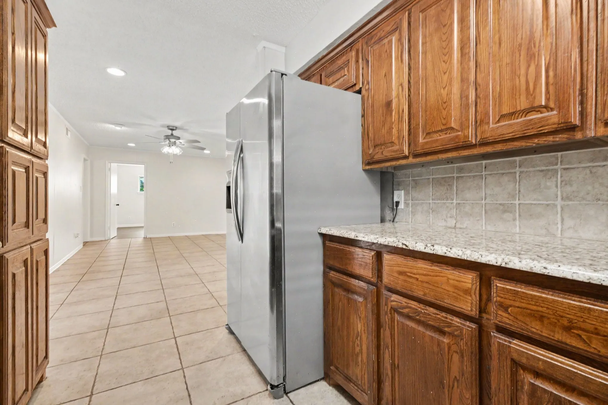 Single Family Residence For Sale in Dallas County , 1303 Charleston Drive, Garland, Texas 75041, 4 Bedroom, 2 Bathroom, 1 Garage spaces, 2,062 Sqft, built in 1961, mls#21323727, Real Estate Agent in Garland, Homes For Sale in Dallas county, Homes For Sale in Garland, Realtor in Garland Texas, Real Estate Brokerage Independent Realty Texas, Luminita Cordes Realtor
