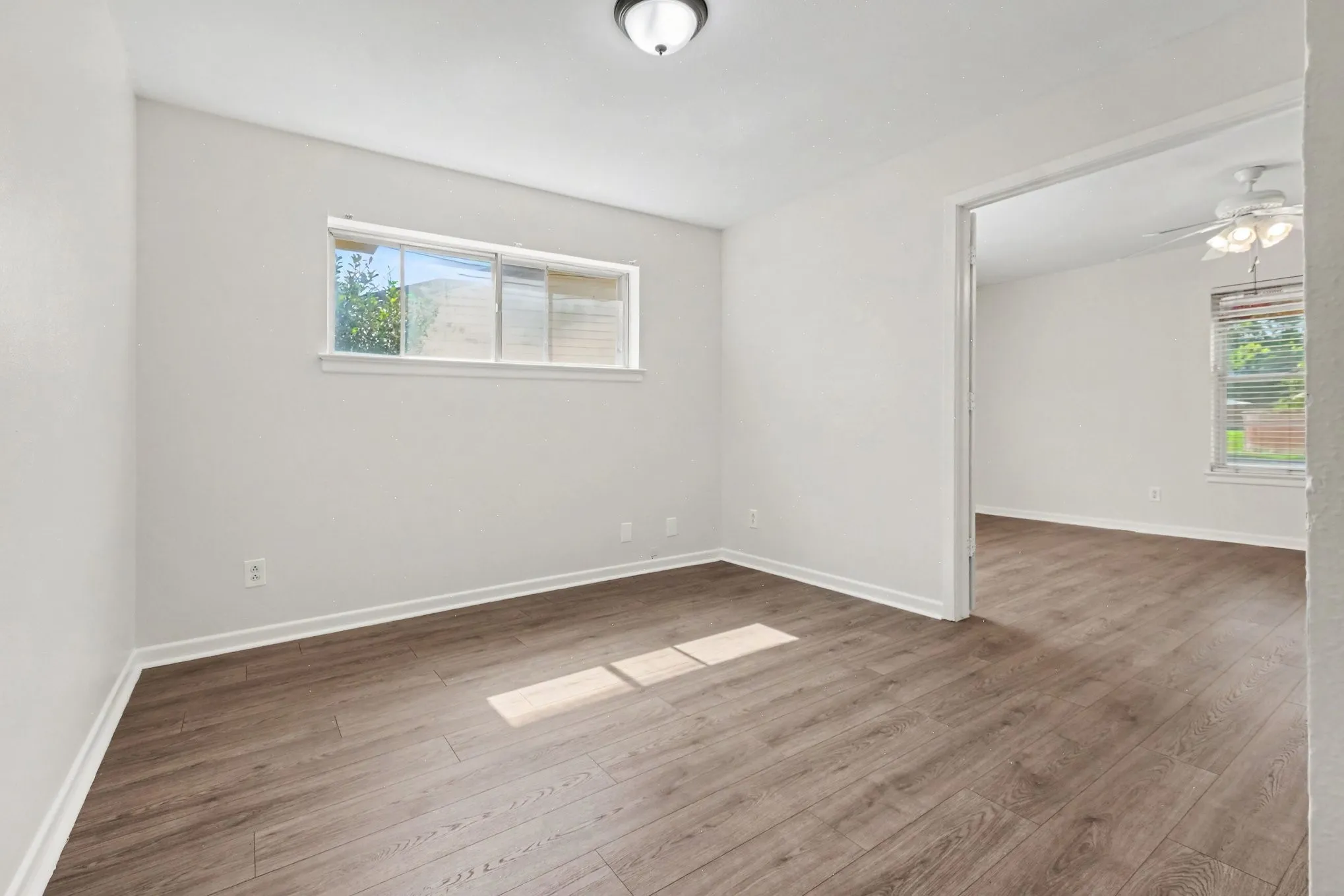 Single Family Residence For Sale in Dallas County , 1303 Charleston Drive, Garland, Texas 75041, 4 Bedroom, 2 Bathroom, 1 Garage spaces, 2,062 Sqft, built in 1961, mls#21323727, Real Estate Agent in Garland, Homes For Sale in Dallas county, Homes For Sale in Garland, Realtor in Garland Texas, Real Estate Brokerage Independent Realty Texas, Luminita Cordes Realtor