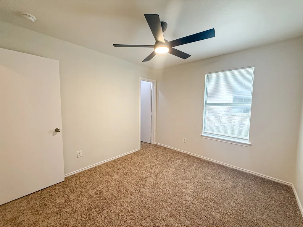 Single Family Residence For Rent in Dallas County , 3129 Appaloosa Drive, Dallas, Texas 75237, 4 Bedroom, 2 Bathroom, 2 Garage spaces, 1,528 Sqft, built in 2010, mls#21323908, Real Estate Agent in Dallas, Homes For Rent in Dallas county, Homes For Rent in Dallas, Realtor in Dallas Texas, Real Estate Brokerage Independent Realty Texas, Luminita Cordes Realtor