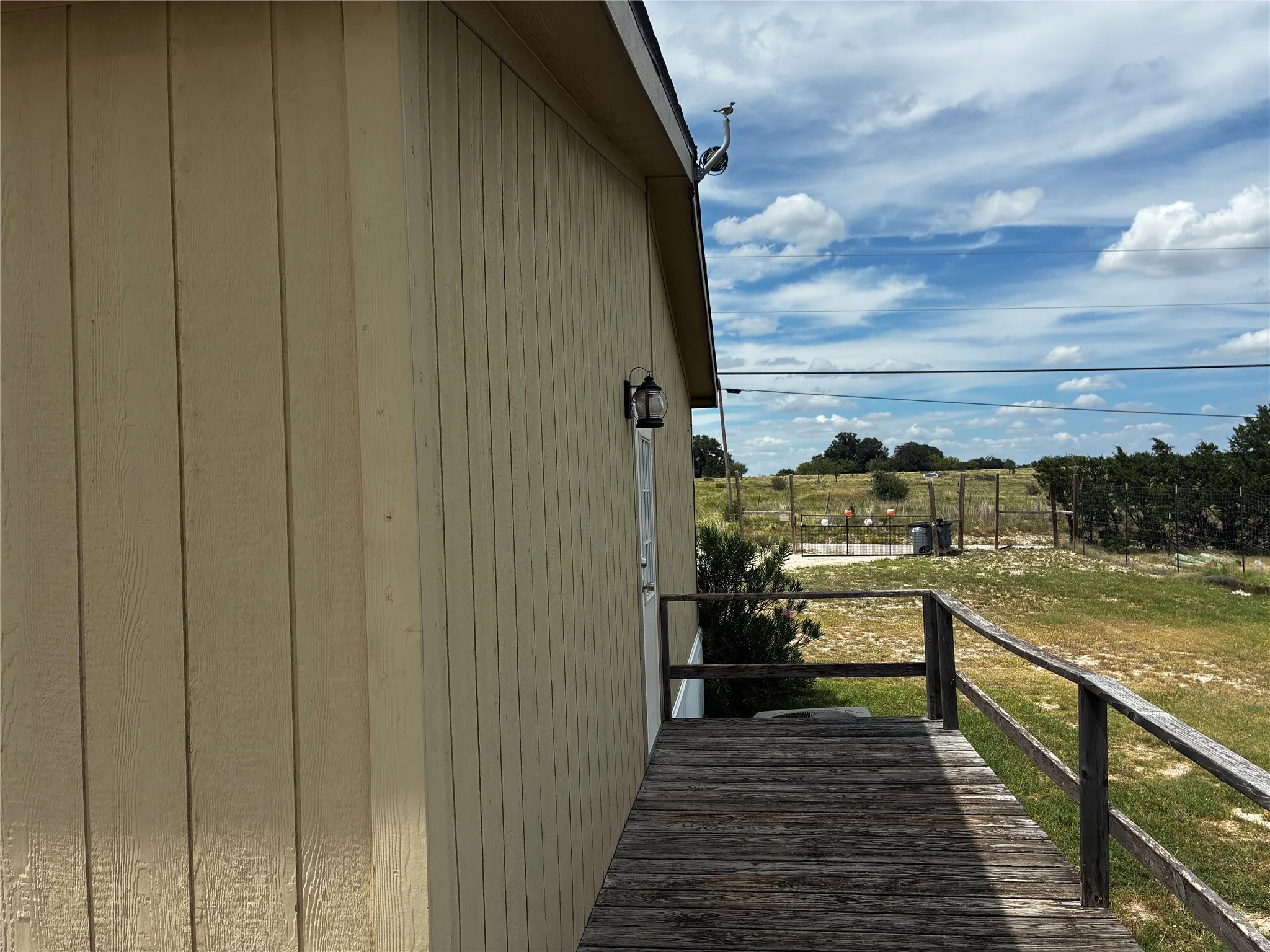 Manufactured Home For Sale in Lampasas County , 389 County Road 1281, Lampasas, Texas 76550, 4 Bedroom, 3 Bathroom, Garage spaces, 2,176 Sqft, built in 2016, mls#21323713, Real Estate Agent in Lampasas, Homes For Sale in Lampasas county, Homes For Sale in Lampasas, Realtor in Lampasas Texas, Real Estate Brokerage Independent Realty Texas, Luminita Cordes Realtor