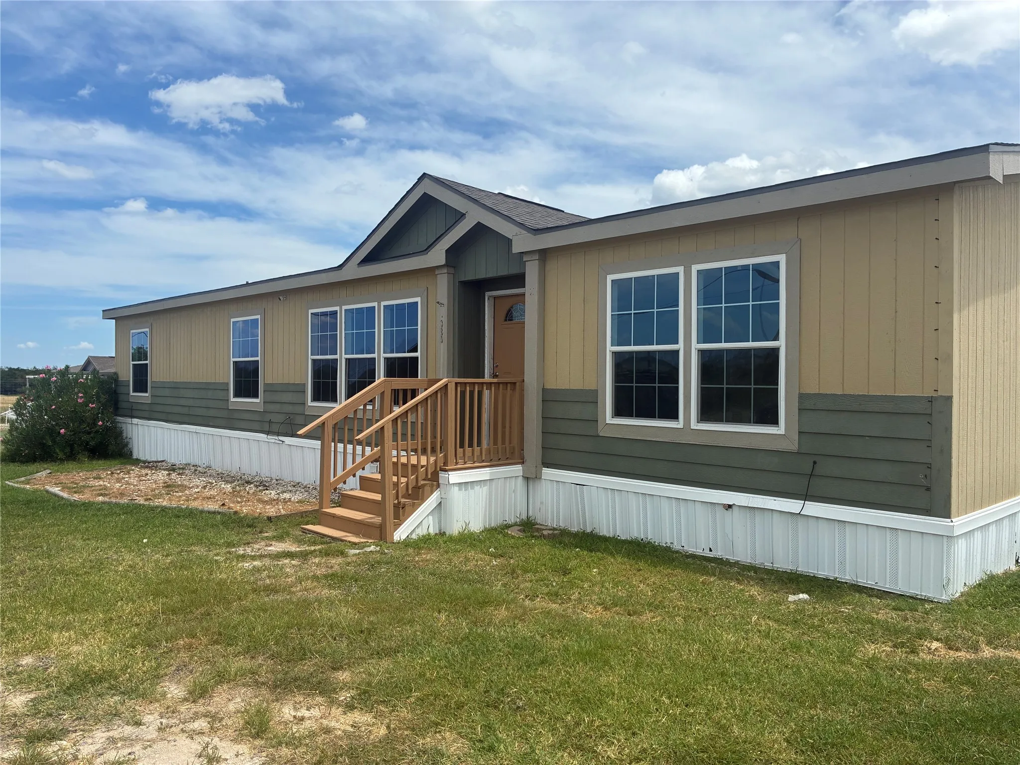 Manufactured Home For Sale in Lampasas County , 389 County Road 1281, Lampasas, Texas 76550, 4 Bedroom, 3 Bathroom, Garage spaces, 2,176 Sqft, built in 2016, mls#21323713, Real Estate Agent in Lampasas, Homes For Sale in Lampasas county, Homes For Sale in Lampasas, Realtor in Lampasas Texas, Real Estate Brokerage Independent Realty Texas, Luminita Cordes Realtor