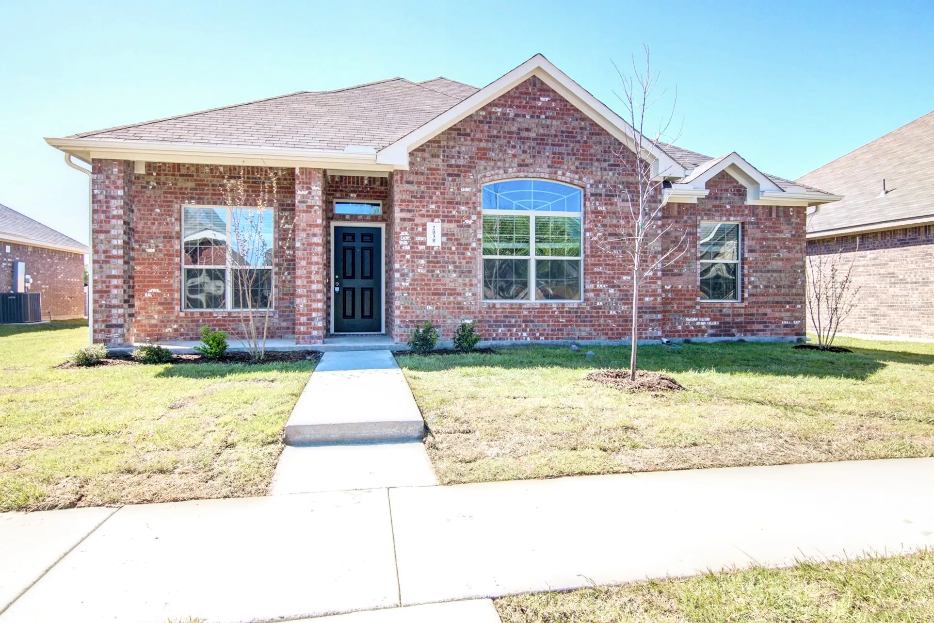 Single Family Residence For Rent in Dallas County , 2038 Dyer Drive, Lancaster, Texas 75146, 3 Bedroom, 2 Bathroom, 2 Garage spaces, 1,625 Sqft, built in 2016, mls#21323929, Real Estate Agent in Lancaster, Homes For Rent in Dallas county, Homes For Rent in Lancaster, Realtor in Lancaster Texas, Real Estate Brokerage Independent Realty Texas, Luminita Cordes Realtor