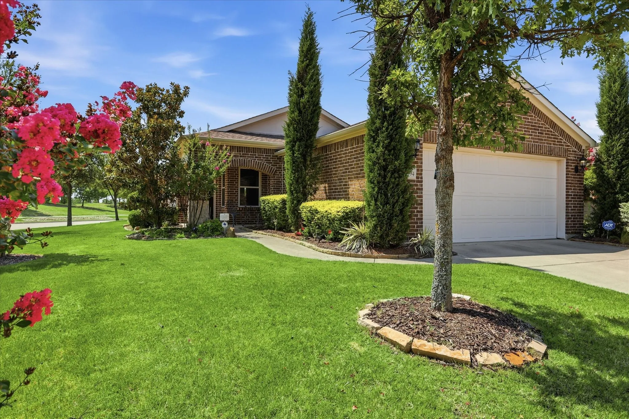 Single Family Residence For Sale in Denton County , 7594 Trull Brook Lane, Frisco, Texas 75036, 2 Bedroom, 2 Bathroom, 2 Garage spaces, 1,532 Sqft, built in 2013, mls#21317355, Real Estate Agent in Frisco, Homes For Sale in Denton county, Homes For Sale in Frisco, Realtor in Frisco Texas, Real Estate Brokerage Independent Realty Texas, Luminita Cordes Realtor