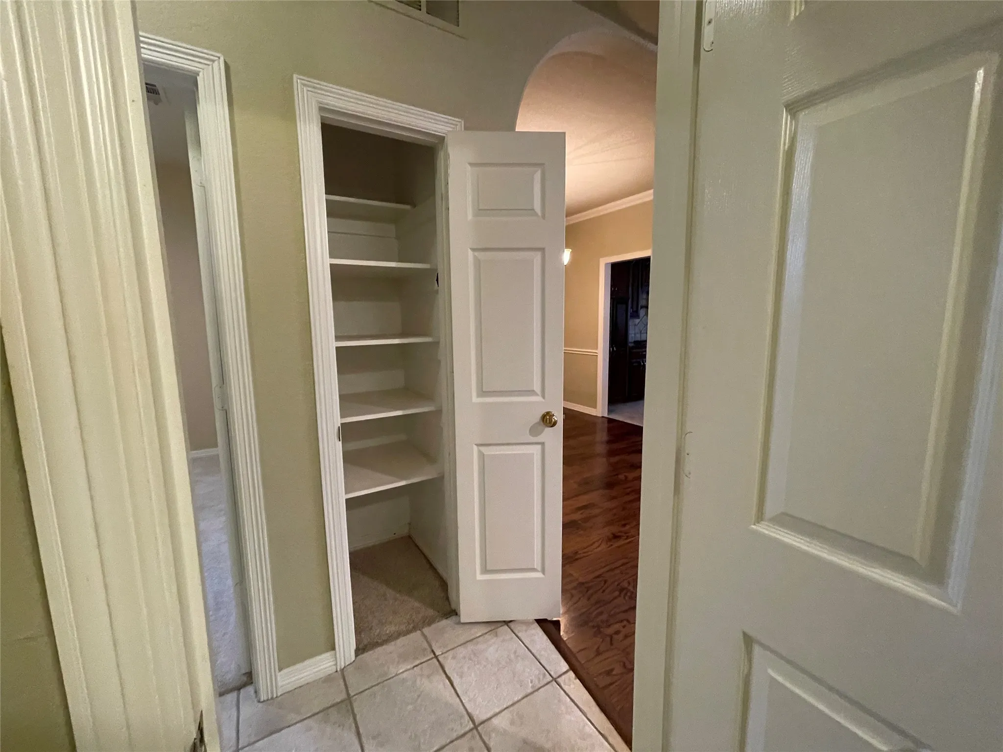 Nice linen closet located across from the hall bathroom.