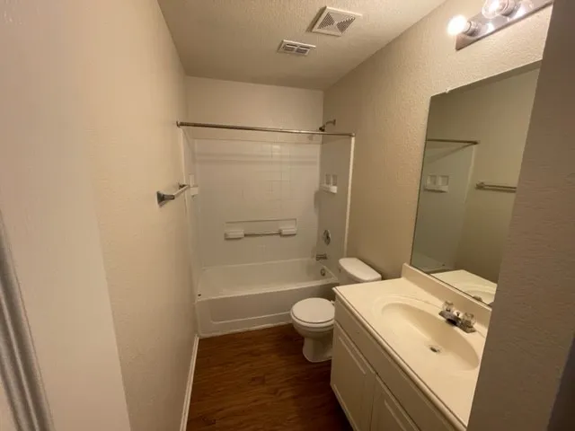 Single Family Residence For Rent in Tarrant County , 11725 Cottontail Drive, Fort Worth, Texas 76244, 4 Bedroom, 3 Bathroom, 2 Garage spaces, 2,012 Sqft, built in 2003, mls#21323965, Real Estate Agent in Fort Worth, Homes For Rent in Tarrant county, Homes For Rent in Fort Worth, Realtor in Fort Worth Texas, Real Estate Brokerage Independent Realty Texas, Luminita Cordes Realtor