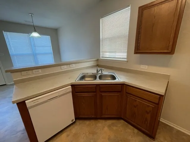 Single Family Residence For Rent in Tarrant County , 11725 Cottontail Drive, Fort Worth, Texas 76244, 4 Bedroom, 3 Bathroom, 2 Garage spaces, 2,012 Sqft, built in 2003, mls#21323965, Real Estate Agent in Fort Worth, Homes For Rent in Tarrant county, Homes For Rent in Fort Worth, Realtor in Fort Worth Texas, Real Estate Brokerage Independent Realty Texas, Luminita Cordes Realtor