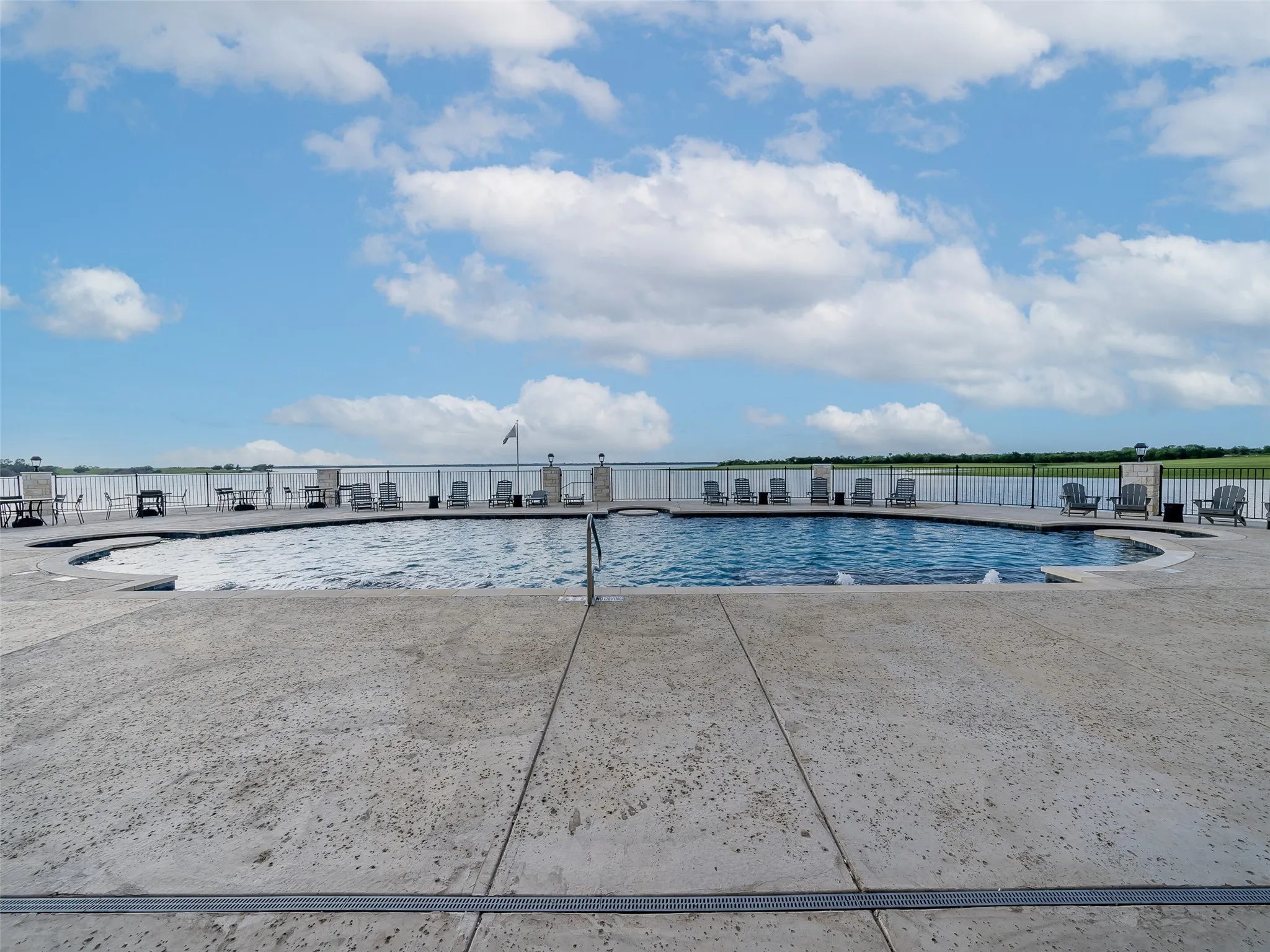 Community pool