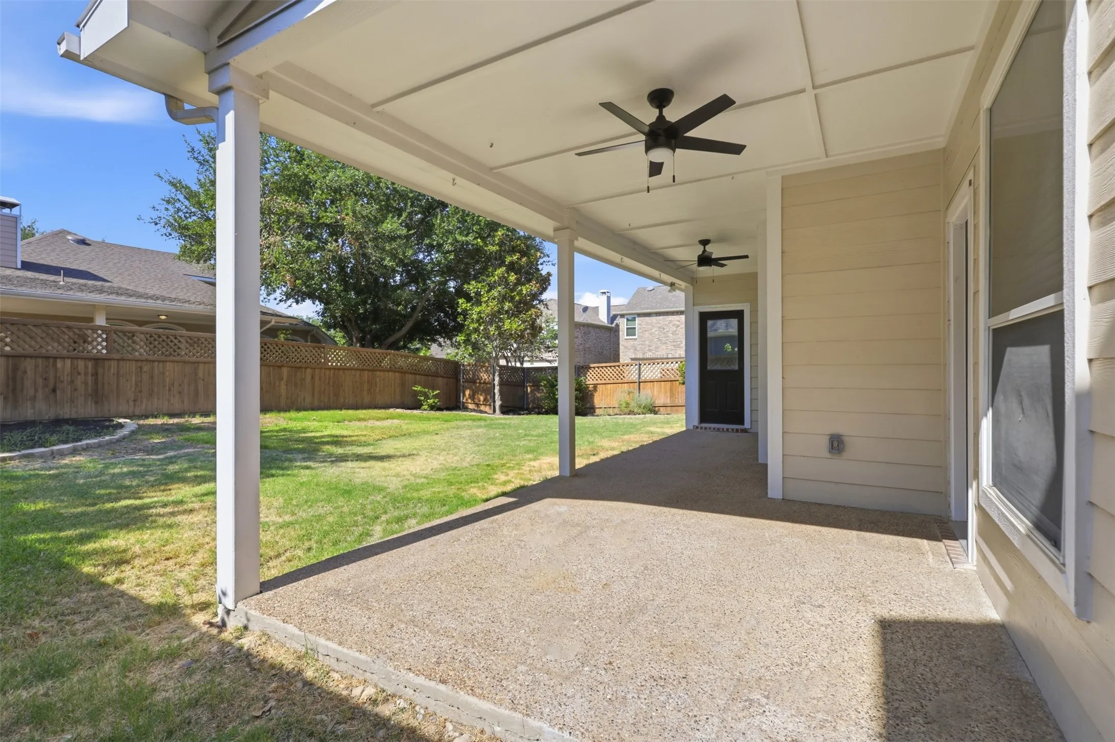 Single Family Residence For Rent in Denton County , 3403 Oakleigh Lane, Frisco, Texas 75033, 5 Bedroom, 4 Bathroom, 2 Garage spaces, 2,980 Sqft, built in 2005, mls#21323972, Real Estate Agent in Frisco, Homes For Rent in Denton county, Homes For Rent in Frisco, Realtor in Frisco Texas, Real Estate Brokerage Independent Realty Texas, Luminita Cordes Realtor