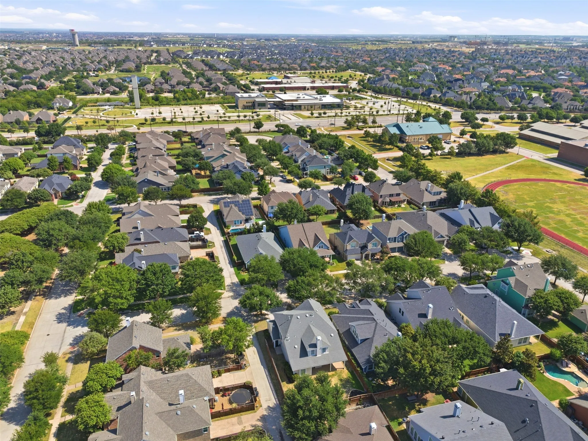 Single Family Residence For Rent in Denton County , 3403 Oakleigh Lane, Frisco, Texas 75033, 5 Bedroom, 4 Bathroom, 2 Garage spaces, 2,980 Sqft, built in 2005, mls#21323972, Real Estate Agent in Frisco, Homes For Rent in Denton county, Homes For Rent in Frisco, Realtor in Frisco Texas, Real Estate Brokerage Independent Realty Texas, Luminita Cordes Realtor