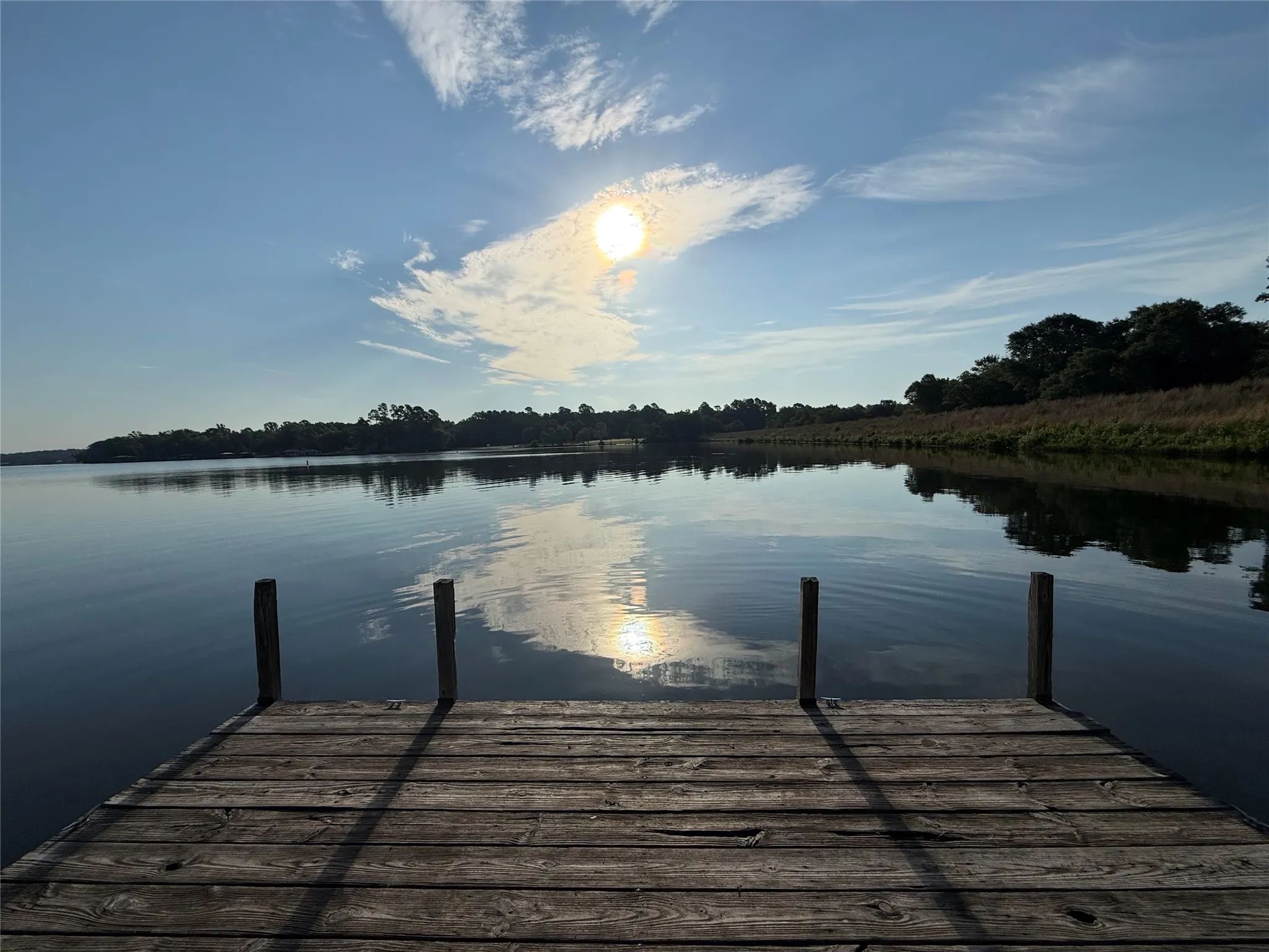 Single Family Residence For Sale in Van Zandt County , 124 W Cedar Lane, Murchison, Texas 75778, 1 Bedroom, 1 Bathroom, 2 Garage spaces, 1,056 Sqft, built in 1989, mls#21323995, Real Estate Agent in Murchison, Homes For Sale in Van Zandt county, Homes For Sale in Murchison, Realtor in Murchison Texas, Real Estate Brokerage Independent Realty Texas, Luminita Cordes Realtor