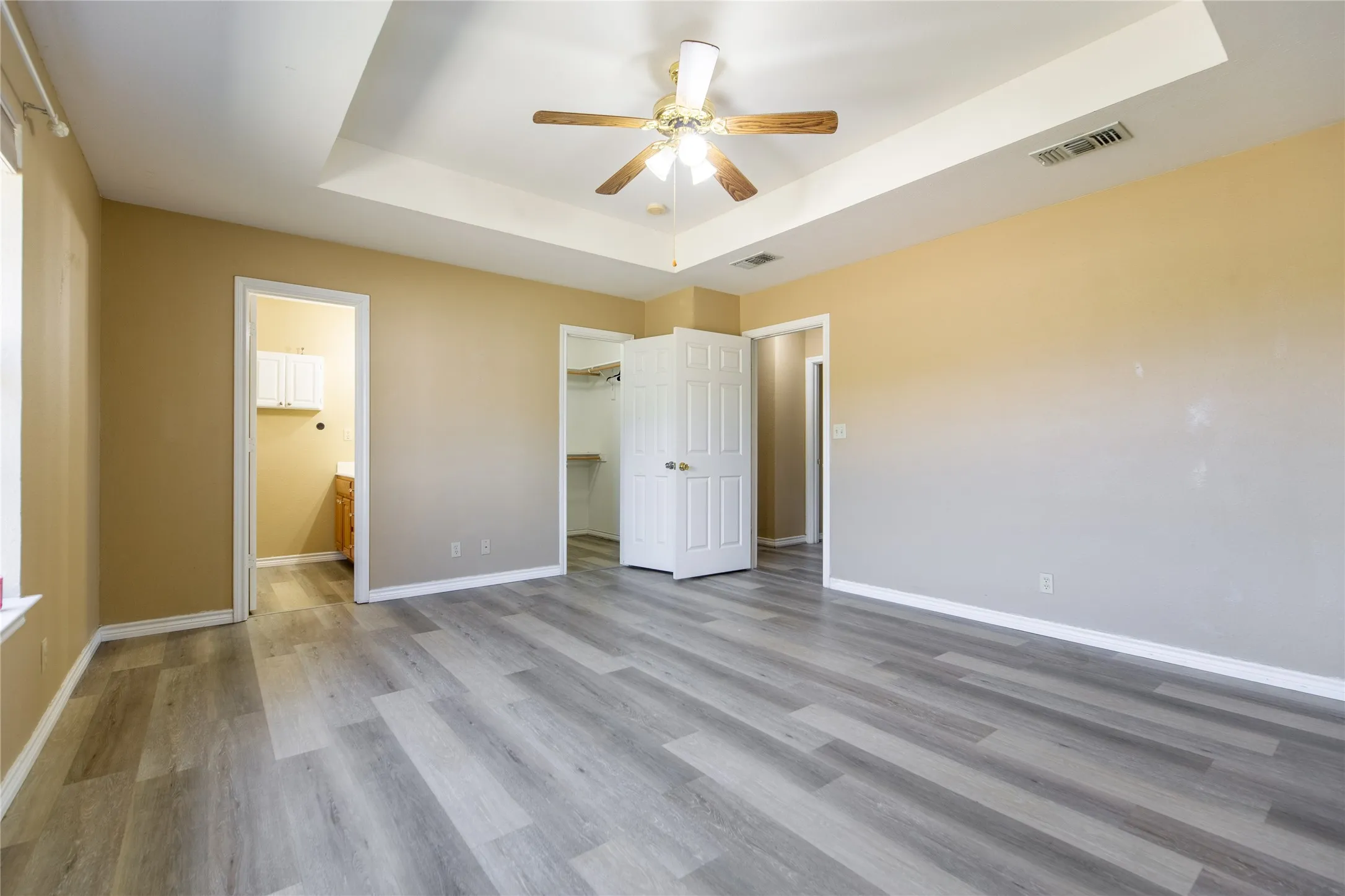 Single Family Residence For Rent in Collin County , 1528 Monte Carlo Boulevard, Princeton, Texas 75407, 3 Bedroom, 3 Bathroom, 2 Garage spaces, 1,660 Sqft, built in 2004, mls#21323996, Real Estate Agent in Princeton, Homes For Rent in Collin county, Homes For Rent in Princeton, Realtor in Princeton Texas, Real Estate Brokerage Independent Realty Texas, Luminita Cordes Realtor
