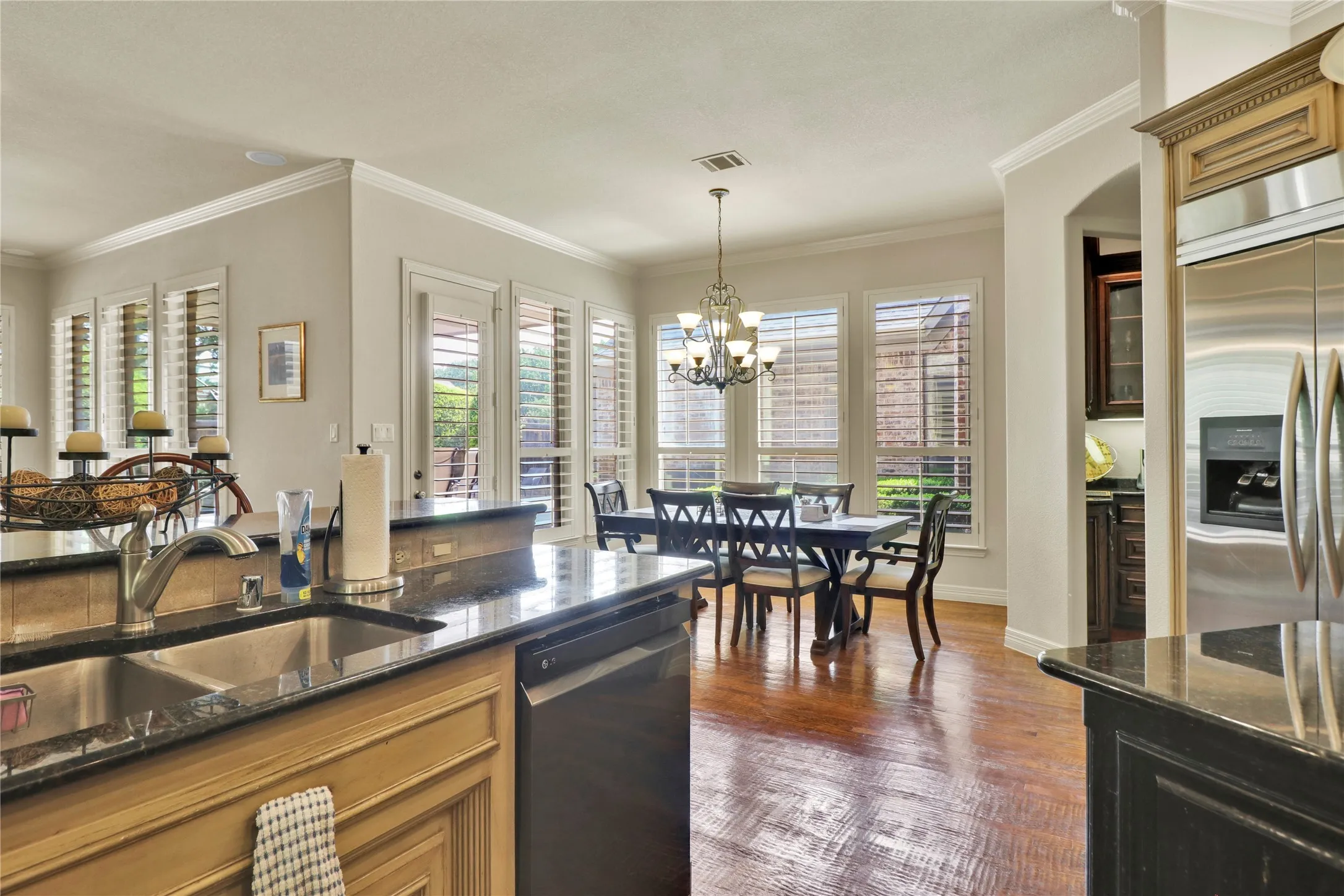 Breakfast room overlooks pool.