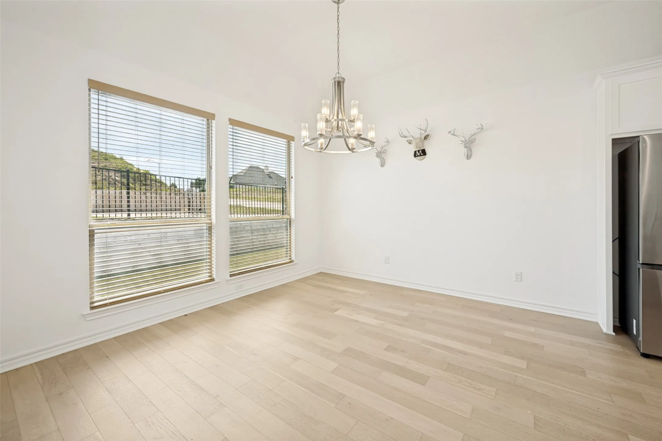 Single Family Residence For Sale in Tarrant County , 11049 Hawkins Home Boulevard, Benbrook, Texas 76126, 3 Bedroom, 2 Bathroom, 2 Garage spaces, 2,618 Sqft, built in 2021, mls#21311665, Real Estate Agent in Benbrook, Homes For Sale in Tarrant county, Homes For Sale in Benbrook, Realtor in Benbrook Texas, Real Estate Brokerage Independent Realty Texas, Luminita Cordes Realtor