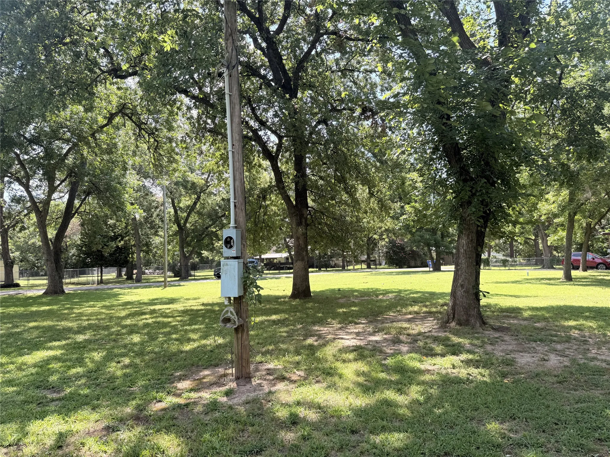 Improved Land For Sale in Grayson County , 431 Pawnee Drive, Gordonville, Texas 76245, 0, 0, Garage spaces, 0 Sqft, built in 0, Price $79,000, mls#21324010, Real Estate Agent in Gordonville, Homes For Sale in Grayson county, Homes For Sale in Gordonville, Realtor in Gordonville Texas, Real Estate Brokerage Independent Realty Texas, Luminita Cordes Realtor
