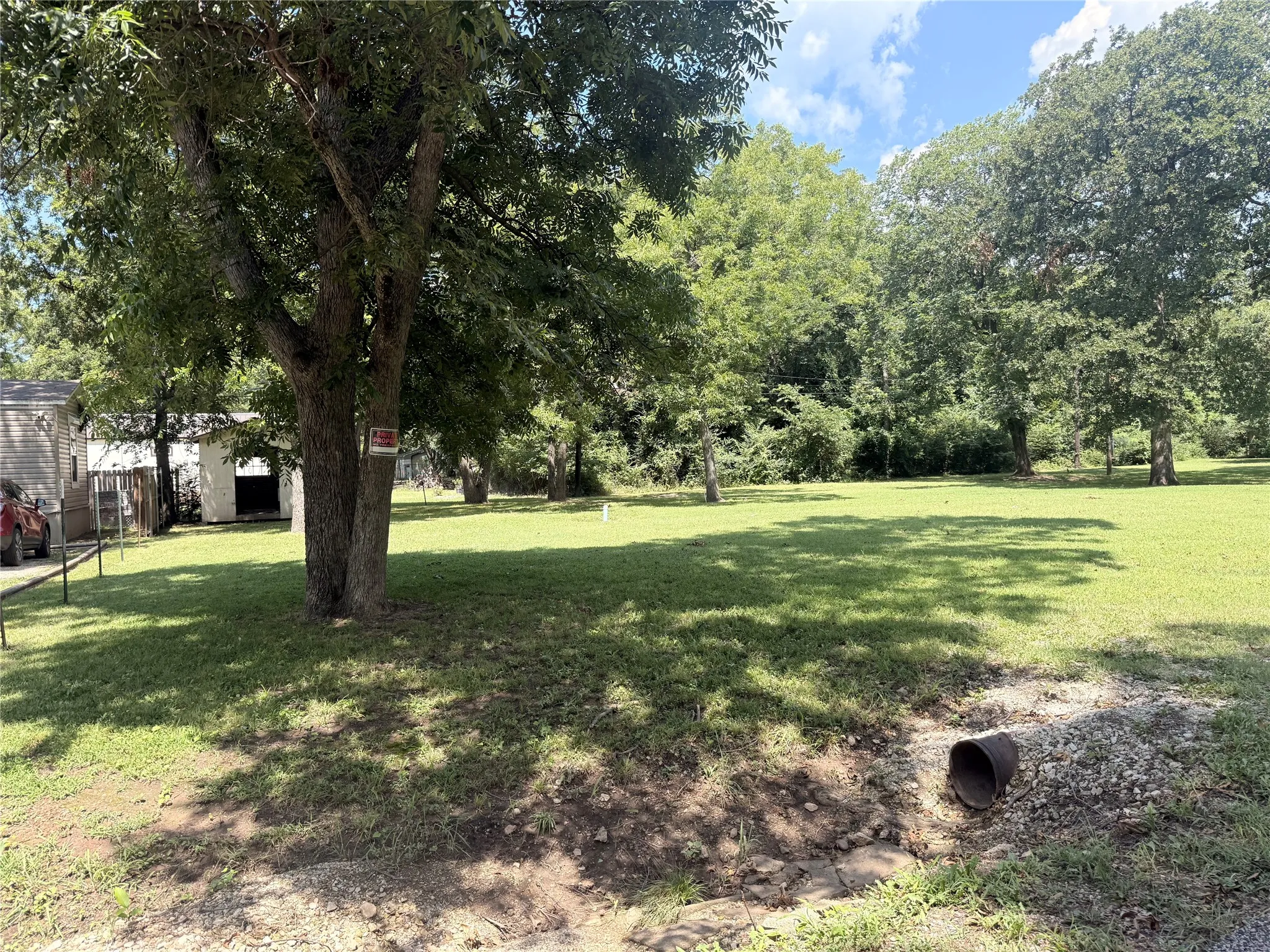 Improved Land For Sale in Grayson County , 431 Pawnee Drive, Gordonville, Texas 76245, 0, 0, Garage spaces, 0 Sqft, built in 0, Price $79,000, mls#21324010, Real Estate Agent in Gordonville, Homes For Sale in Grayson county, Homes For Sale in Gordonville, Realtor in Gordonville Texas, Real Estate Brokerage Independent Realty Texas, Luminita Cordes Realtor