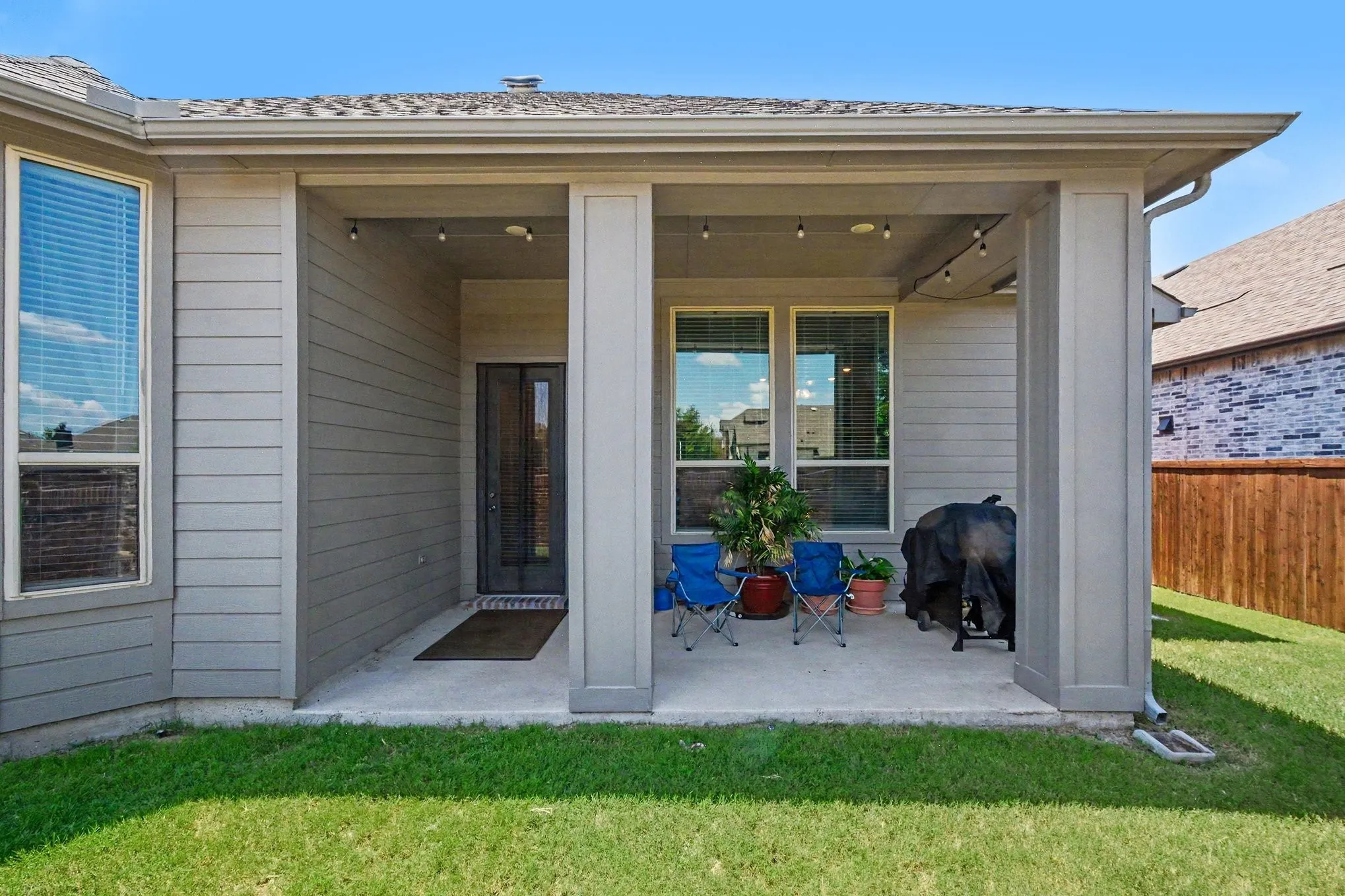 Single Family Residence For Sale in Collin County , 704 Highberry Drive, Anna, Texas 75409, 3 Bedroom, 2 Bathroom, 2 Garage spaces, 1,858 Sqft, built in 2021, mls#21322356, Real Estate Agent in Anna, Homes For Sale in Collin county, Homes For Sale in Anna, Realtor in Anna Texas, Real Estate Brokerage Independent Realty Texas, Luminita Cordes Realtor