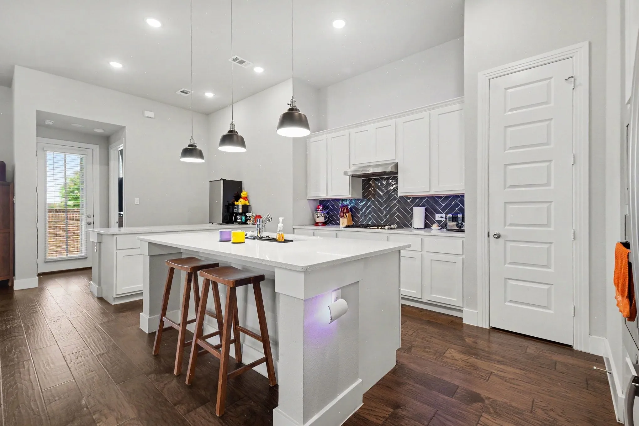 Single Family Residence For Sale in Collin County , 704 Highberry Drive, Anna, Texas 75409, 3 Bedroom, 2 Bathroom, 2 Garage spaces, 1,858 Sqft, built in 2021, mls#21322356, Real Estate Agent in Anna, Homes For Sale in Collin county, Homes For Sale in Anna, Realtor in Anna Texas, Real Estate Brokerage Independent Realty Texas, Luminita Cordes Realtor