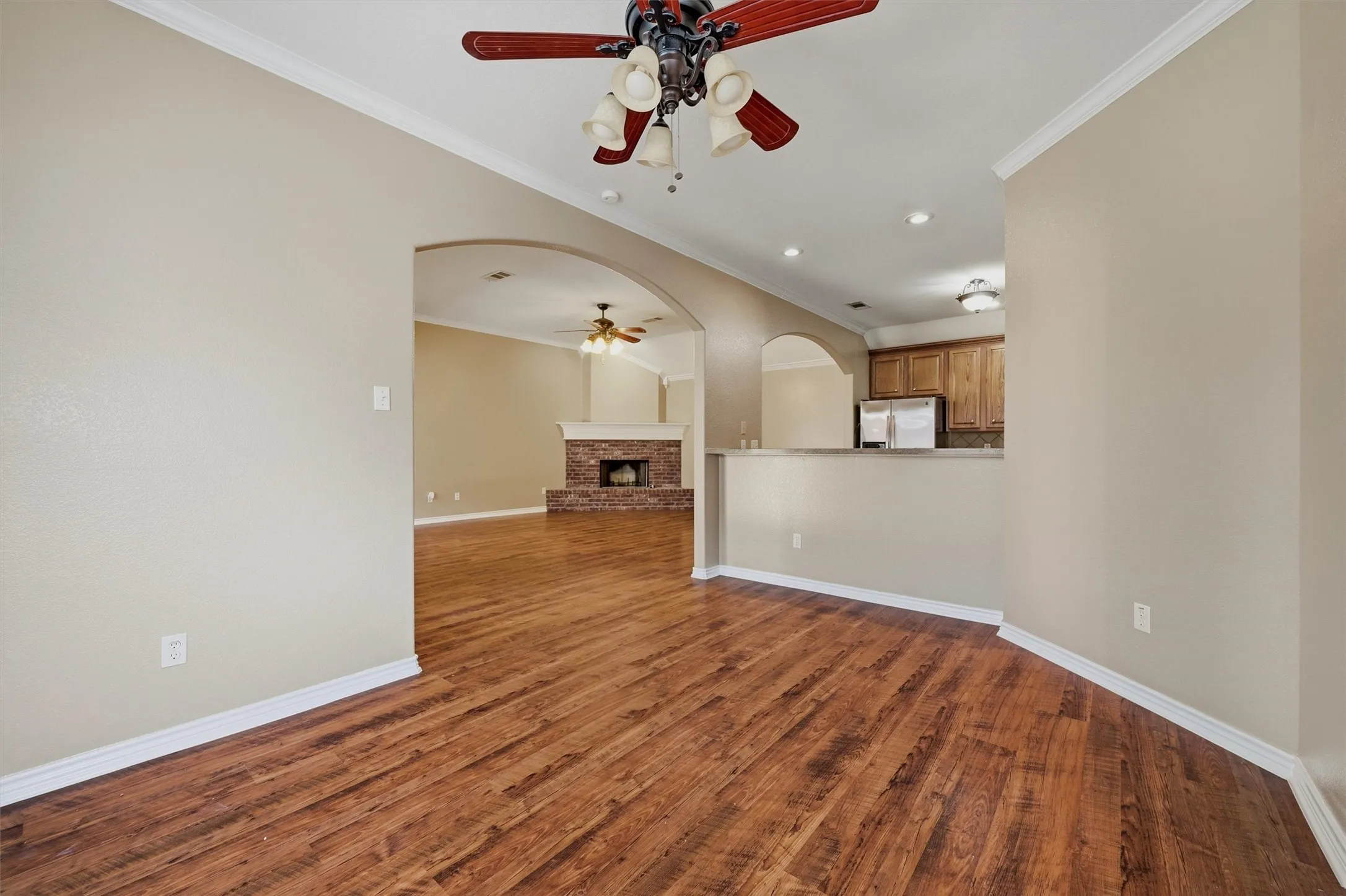 Single Family Residence For Sale in Grayson County , 2704 Rex Cruse Drive, Sherman, Texas 75092, 3 Bedroom, 2 Bathroom, 2 Garage spaces, 1,622 Sqft, built in 2008, mls#21317320, Real Estate Agent in Sherman, Homes For Sale in Grayson county, Homes For Sale in Sherman, Realtor in Sherman Texas, Real Estate Brokerage Independent Realty Texas, Luminita Cordes Realtor