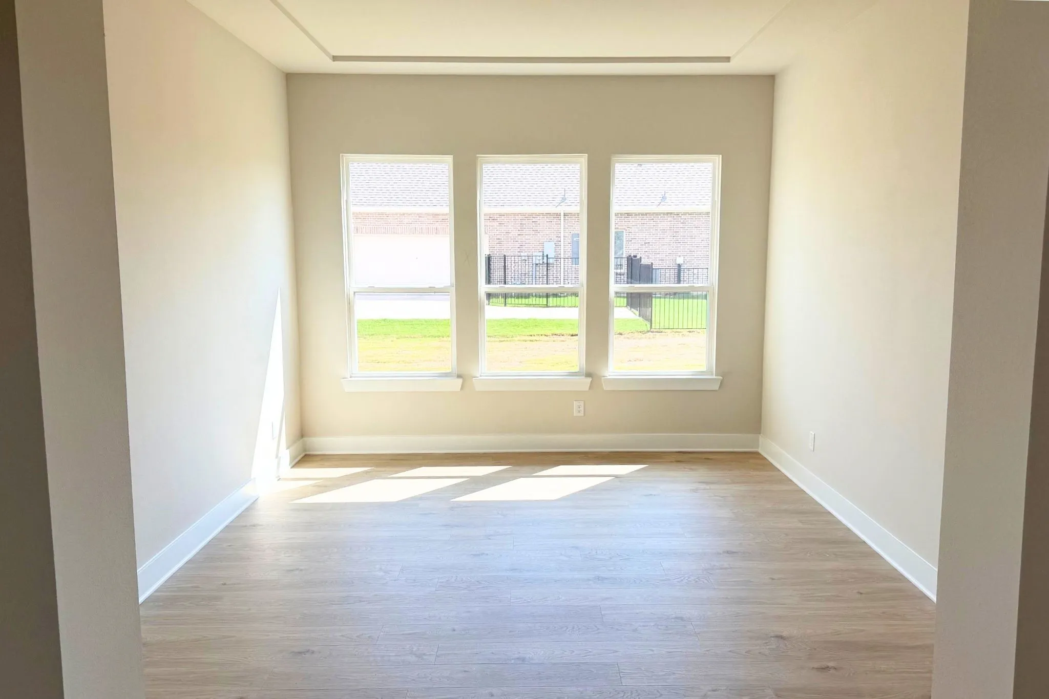 Single Family Residence For Sale in Hunt County , 3017 Box Elder Avenue, Royse City, Texas 75189, 5 Bedroom, 5 Bathroom, 2 Garage spaces, 4,456 Sqft, built in 2026, mls#21324062, Real Estate Agent in Royse City, Homes For Sale in Hunt county, Homes For Sale in Royse City, Realtor in Royse City Texas, Real Estate Brokerage Independent Realty Texas, Luminita Cordes Realtor