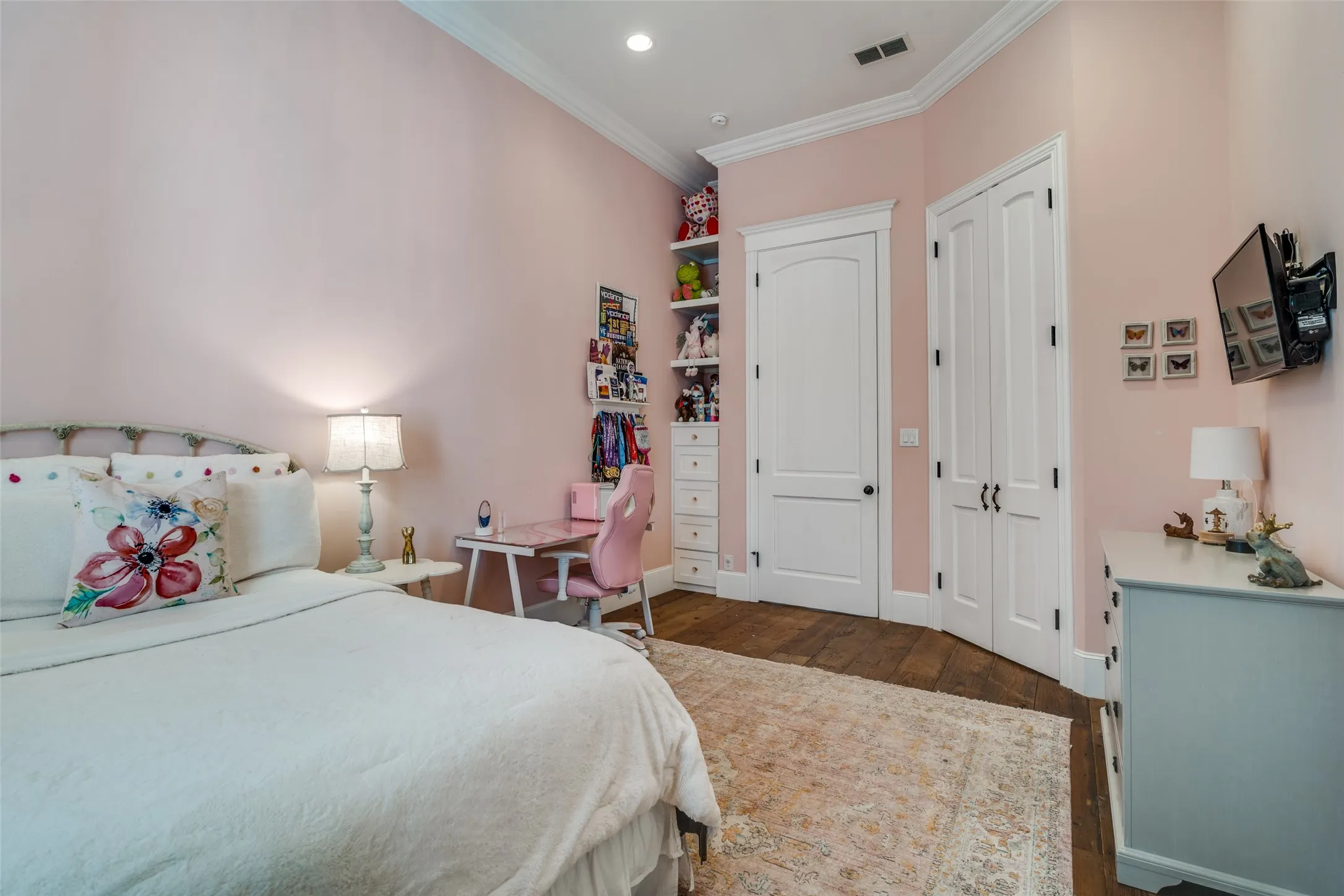 Single Family Residence For Sale in Hunt County , 7968 County Road 2412, Quinlan, Texas 75474, 4 Bedroom, 3 Bathroom, 2 Garage spaces, 4,289 Sqft, built in 2018, mls#21324073, Real Estate Agent in Quinlan, Homes For Sale in Hunt county, Homes For Sale in Quinlan, Realtor in Quinlan Texas, Real Estate Brokerage Independent Realty Texas, Luminita Cordes Realtor