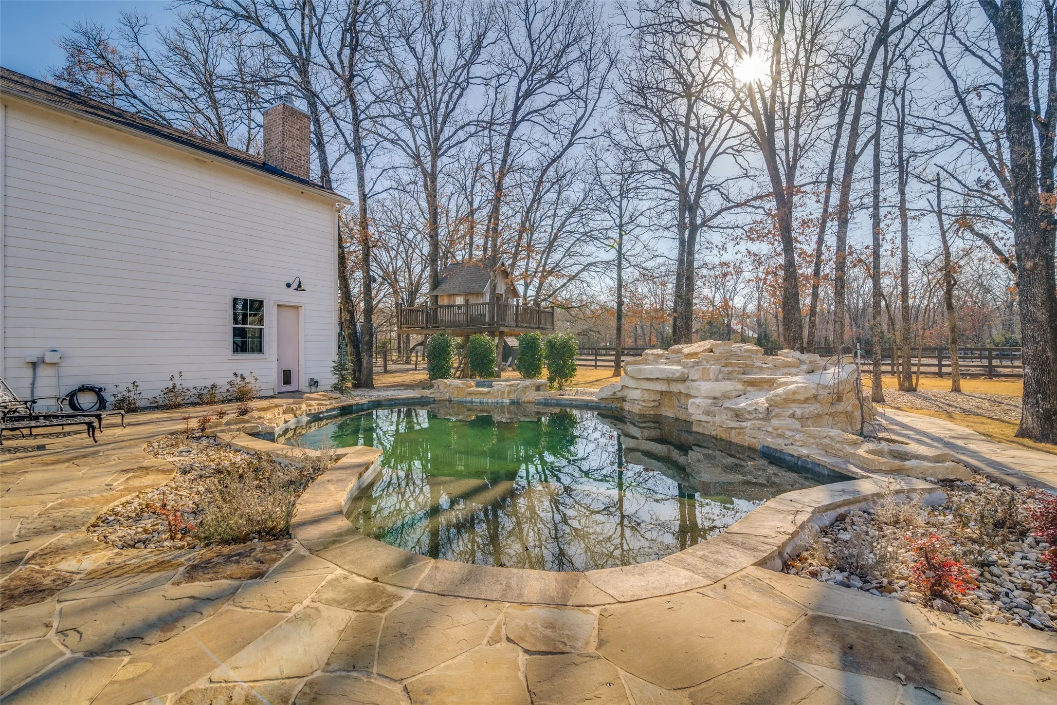Single Family Residence For Sale in Hunt County , 7968 County Road 2412, Quinlan, Texas 75474, 4 Bedroom, 3 Bathroom, 2 Garage spaces, 4,289 Sqft, built in 2018, mls#21324073, Real Estate Agent in Quinlan, Homes For Sale in Hunt county, Homes For Sale in Quinlan, Realtor in Quinlan Texas, Real Estate Brokerage Independent Realty Texas, Luminita Cordes Realtor
