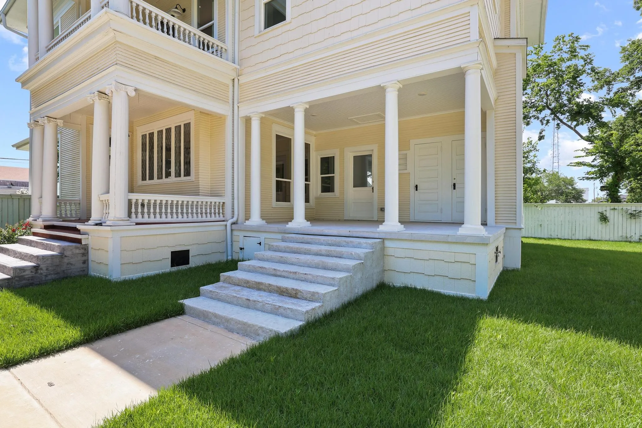Business For Sale in Grayson County , 511 Travis Street, Sherman, Texas 75090, 0, 0, Garage spaces, 0 Sqft, built in 1900, mls#21323546, Real Estate Agent in Sherman, Homes For Sale in Grayson county, Homes For Sale in Sherman, Realtor in Sherman Texas, Real Estate Brokerage Independent Realty Texas, Luminita Cordes Realtor