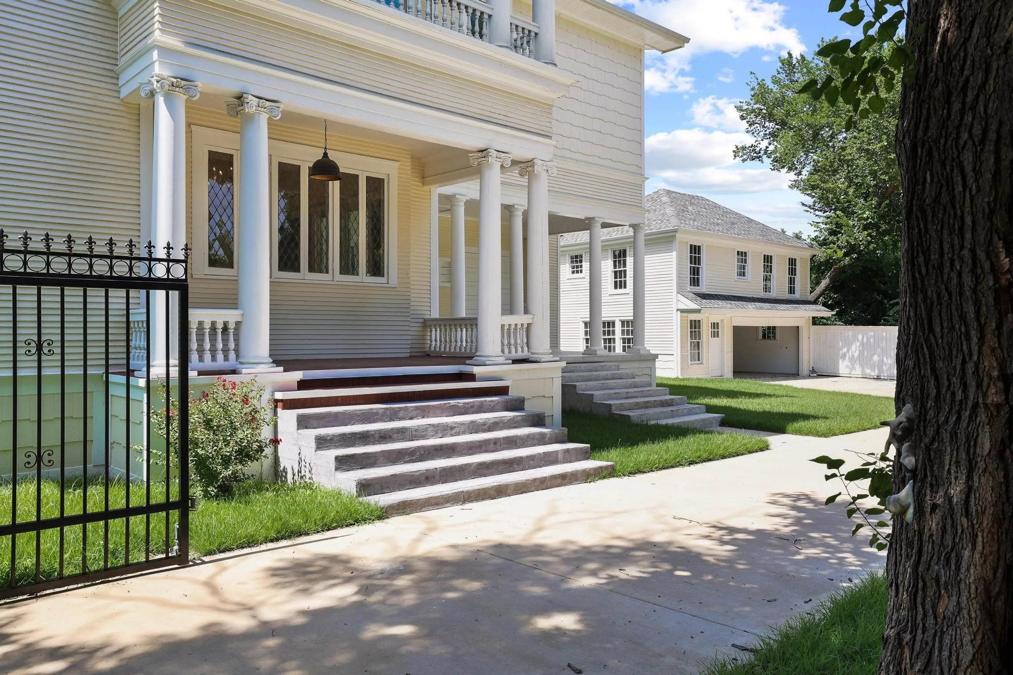 Business For Sale in Grayson County , 511 Travis Street, Sherman, Texas 75090, 0, 0, Garage spaces, 0 Sqft, built in 1900, mls#21323546, Real Estate Agent in Sherman, Homes For Sale in Grayson county, Homes For Sale in Sherman, Realtor in Sherman Texas, Real Estate Brokerage Independent Realty Texas, Luminita Cordes Realtor