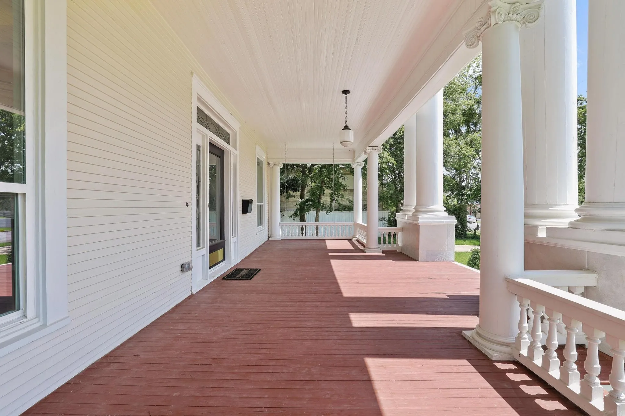 Business For Sale in Grayson County , 511 Travis Street, Sherman, Texas 75090, 0, 0, Garage spaces, 0 Sqft, built in 1900, mls#21323546, Real Estate Agent in Sherman, Homes For Sale in Grayson county, Homes For Sale in Sherman, Realtor in Sherman Texas, Real Estate Brokerage Independent Realty Texas, Luminita Cordes Realtor