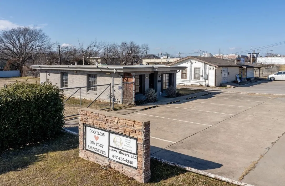 Business For Rent in Tarrant County , 4005 Rufe Snow Drive, North Richland Hills, Texas 76180, 0, 0, Garage spaces, 0 Sqft, built in 1965, mls#21323827, Real Estate Agent in North Richland Hills, Homes For Rent in Tarrant county, Homes For Rent in North Richland Hills, Realtor in North Richland Hills Texas, Real Estate Brokerage Independent Realty Texas, Luminita Cordes Realtor