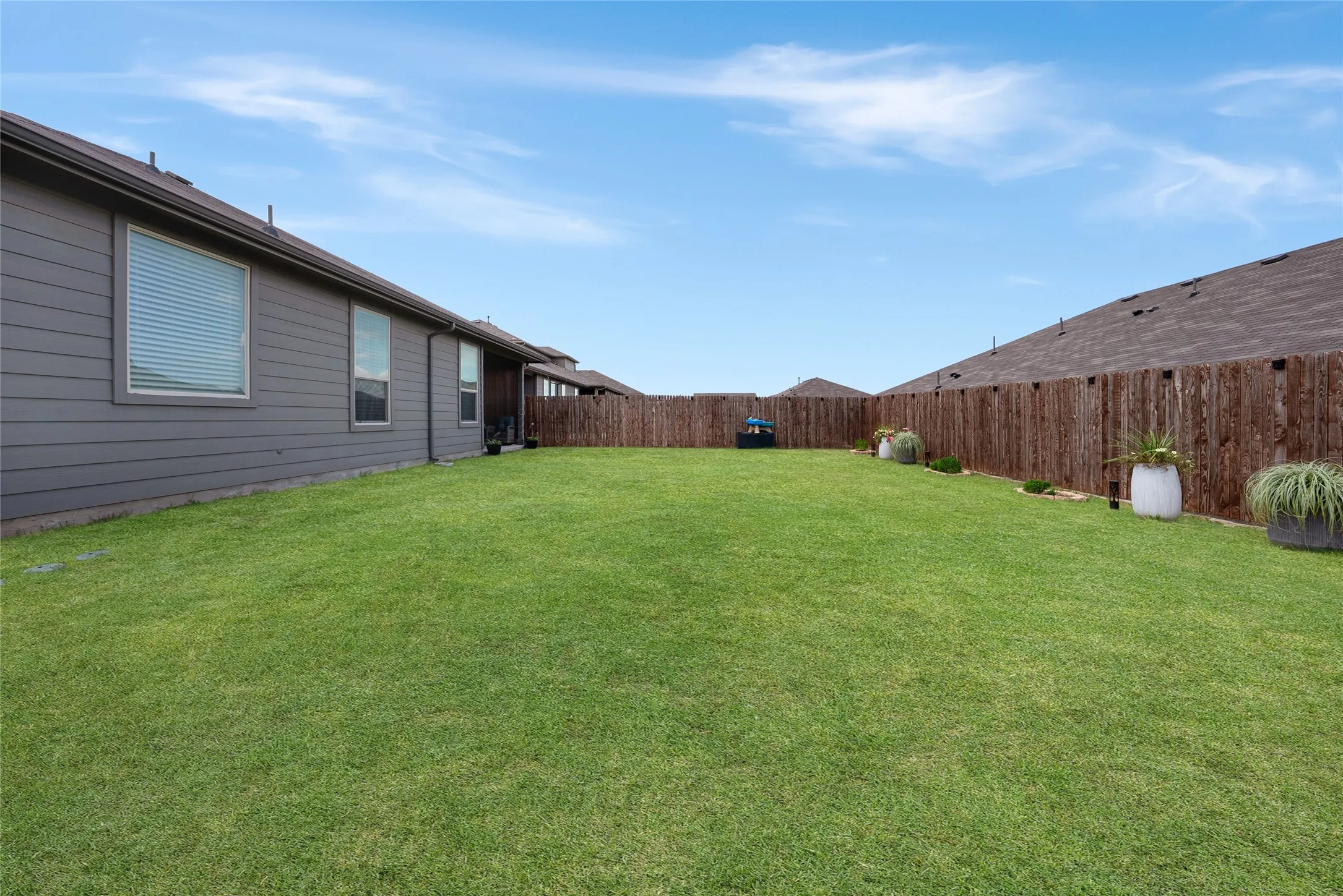 Single Family Residence For Sale in Tarrant County , 11300 Guinness Drive, Fort Worth, Texas 76052, 4 Bedroom, 2 Bathroom, 2 Garage spaces, 1,762 Sqft, built in 2021, Price $370,000, mls#21303453, Real Estate Agent in Fort Worth, Homes For Sale in Tarrant county, Homes For Sale in Fort Worth, Realtor in Fort Worth Texas, Real Estate Brokerage Independent Realty Texas, Luminita Cordes Realtor