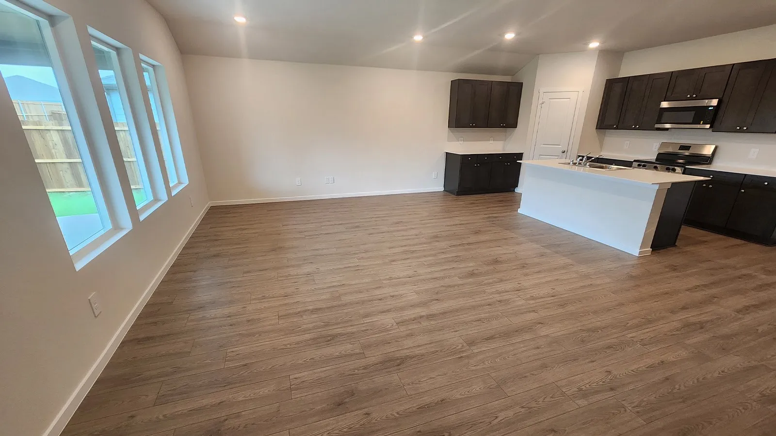 Single Family Residence For Sale in Collin County , 508 White Willow Drive, Josephine, Texas 75189, 4 Bedroom, 2 Bathroom, 2 Garage spaces, 2,037 Sqft, built in 2026, mls#21324136, Real Estate Agent in Josephine, Homes For Sale in Collin county, Homes For Sale in Josephine, Realtor in Josephine Texas, Real Estate Brokerage Independent Realty Texas, Luminita Cordes Realtor
