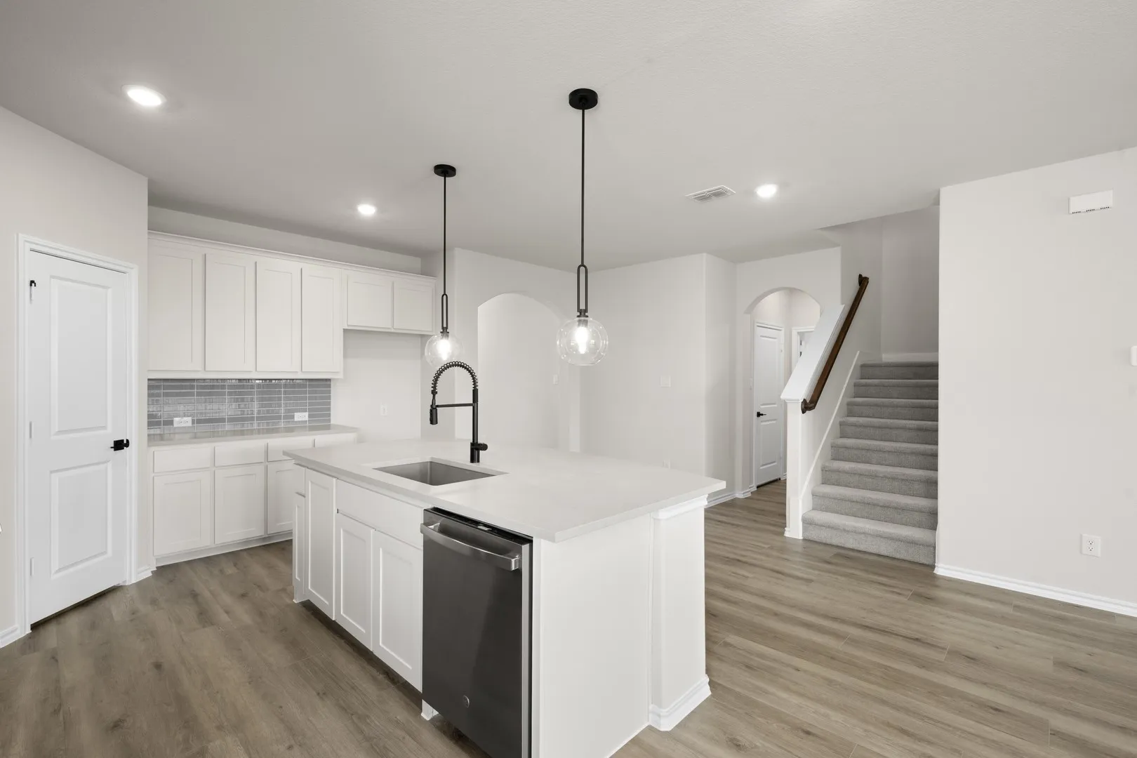Single Family Residence For Sale in Denton County , 7325 Lavender Lane, Ponder, Texas 76259, 5 Bedroom, 3 Bathroom, 2 Garage spaces, 2,888 Sqft, built in 2026, mls#21324088, Real Estate Agent in Ponder, Homes For Sale in Denton county, Homes For Sale in Ponder, Realtor in Ponder Texas, Real Estate Brokerage Independent Realty Texas, Luminita Cordes Realtor