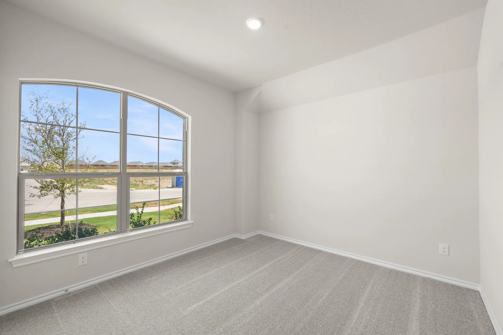 DFW-Meadow Park-Concept 1660-7405 Lavender Lane- Bedroom- Risewell Homes