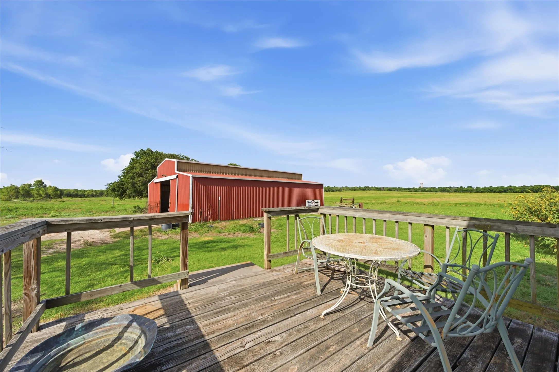 Farm For Sale in Mc Lennan County , 4554 Eddy Gatesville Parkway, Moody, Texas 76557, 1 Bedroom, 1 Bathroom, Garage spaces, 572 Sqft, built in 2003, mls#21317095, Real Estate Agent in Moody, Homes For Sale in Mc Lennan county, Homes For Sale in Moody, Realtor in Moody Texas, Real Estate Brokerage Independent Realty Texas, Luminita Cordes Realtor