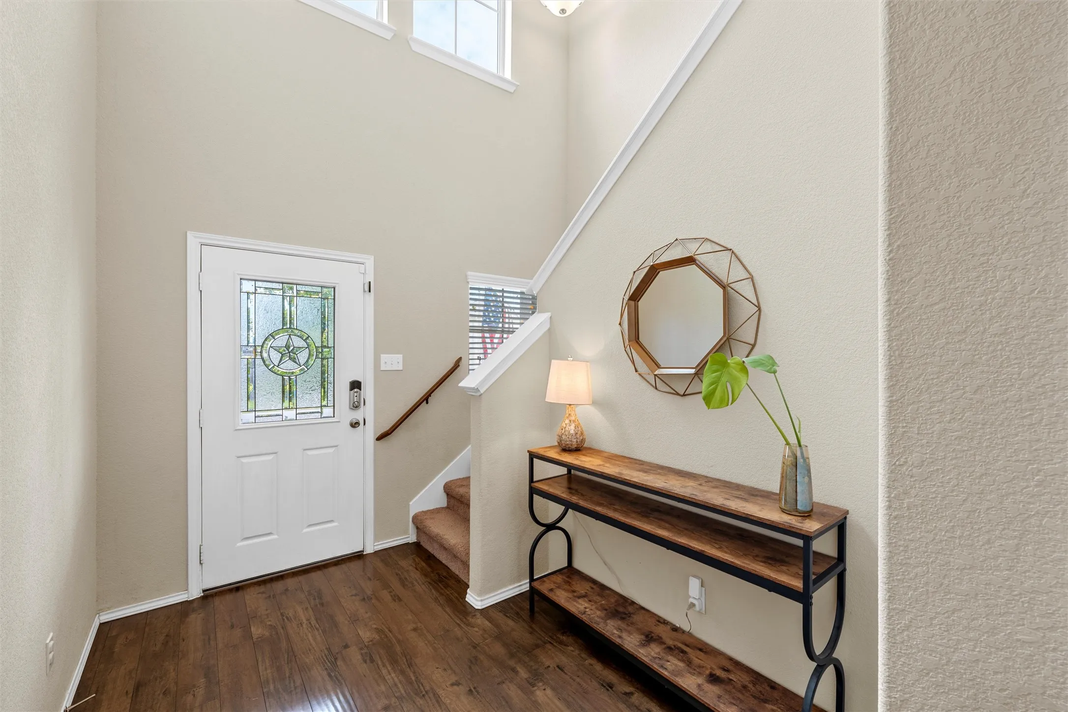 Single Family Residence For Sale in Mc Lennan County , 11116 Whitlock Drive, Lorena, Texas 76655, 5 Bedroom, 3 Bathroom, 2 Garage spaces, 2,565 Sqft, built in 2018, mls#21323603, Real Estate Agent in Lorena, Homes For Sale in Mc Lennan county, Homes For Sale in Lorena, Realtor in Lorena Texas, Real Estate Brokerage Independent Realty Texas, Luminita Cordes Realtor