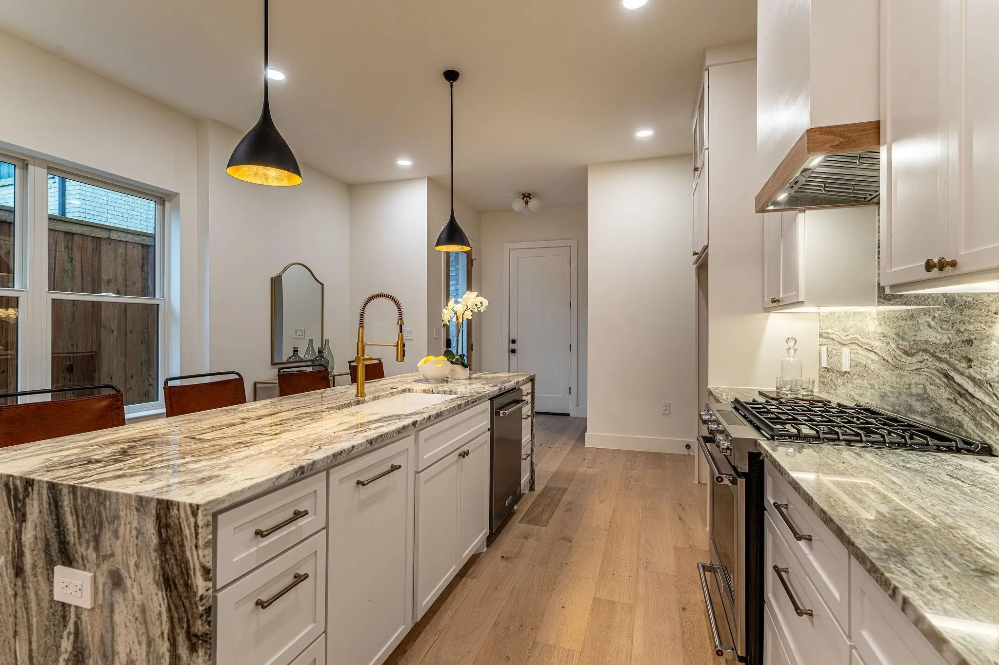 Single Family Residence For Rent in Dallas County , 2001 Lucille Street, Dallas, Texas 75204, 3 Bedroom, 4 Bathroom, 2 Garage spaces, 2,258 Sqft, built in 2025, mls#21323426, Real Estate Agent in Dallas, Homes For Rent in Dallas county, Homes For Rent in Dallas, Realtor in Dallas Texas, Real Estate Brokerage Independent Realty Texas, Luminita Cordes Realtor