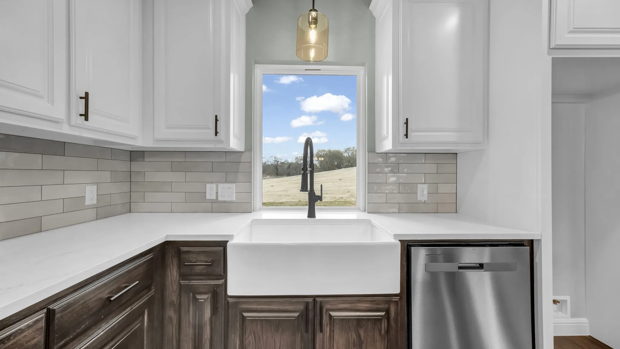 Single Family Residence For Sale in Hood County , Ava TBD Neri Road, Granbury, Texas 76049, 3 Bedroom, 3 Bathroom, 2 Garage spaces, 2,112 Sqft, built in 2026, mls#21297111, Real Estate Agent in Granbury, Homes For Sale in Hood county, Homes For Sale in Granbury, Realtor in Granbury Texas, Real Estate Brokerage Independent Realty Texas, Luminita Cordes Realtor