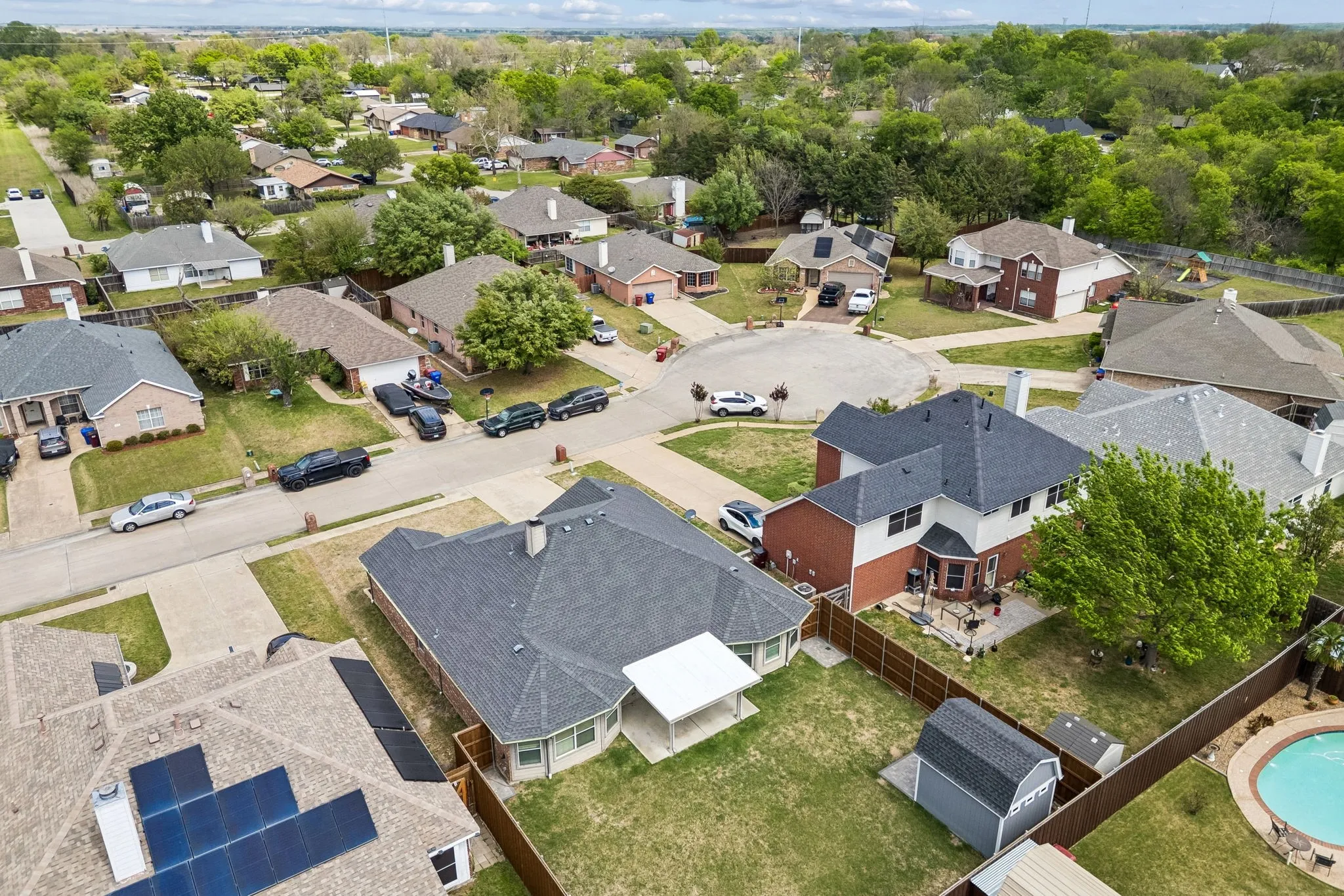 Royse City location with neighborhood views and open sky.