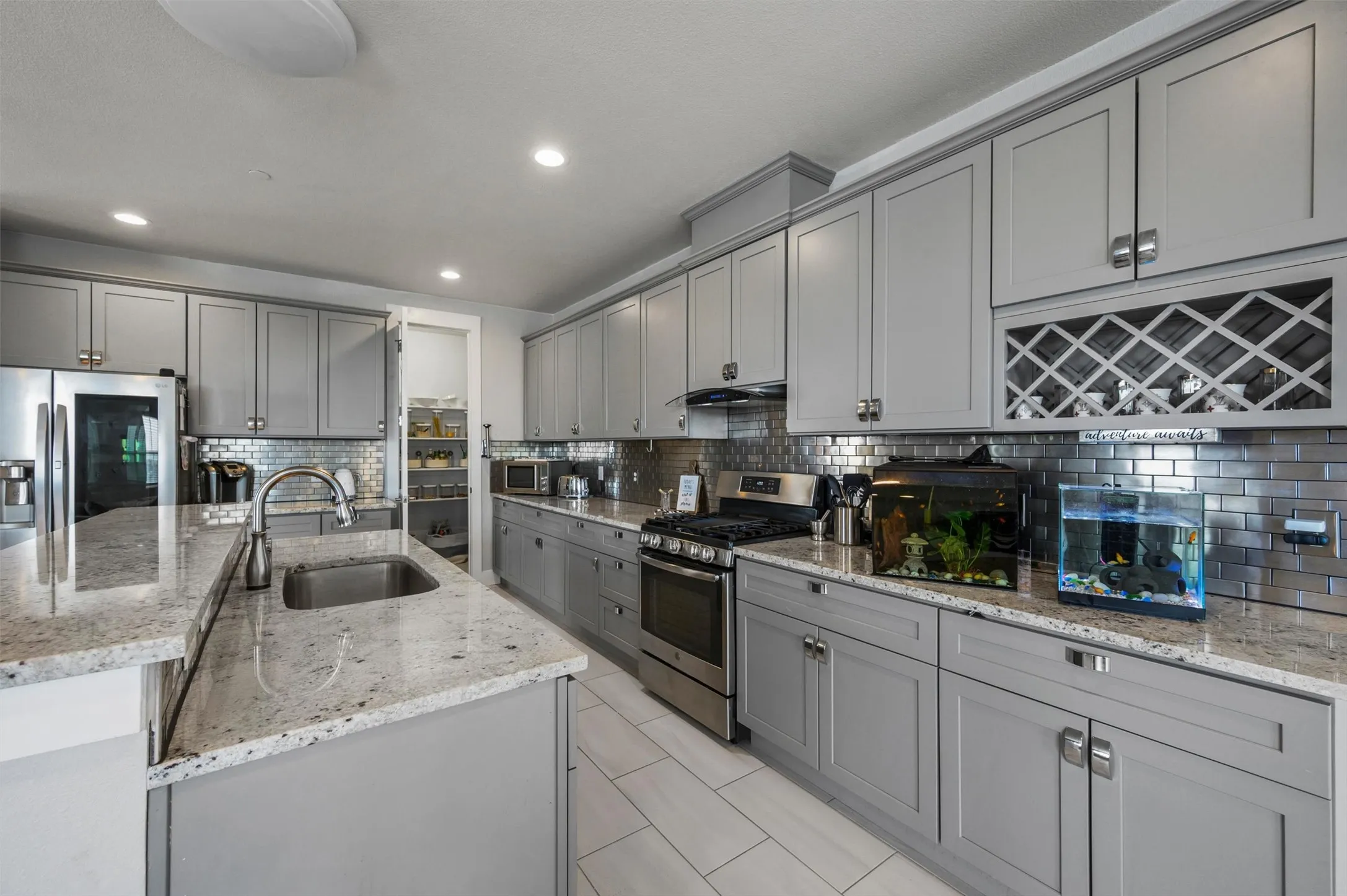 Single Family Residence For Sale in Denton County , 251 S Mill Street 380, Lewisville, Texas 75057, 3 Bedrooms, 4 Bathrooms, 2 Garage spaces, 2,831 Sqft, built in 2018, Price $645,000, mls#21320776, Real Estate Agent in Lewisville, Homes For Sale in Denton county, Homes For Sale in Lewisville, Realtor in Lewisville Texas, Real Estate Brokerage Independent Realty Texas, Luminita Cordes Realtor