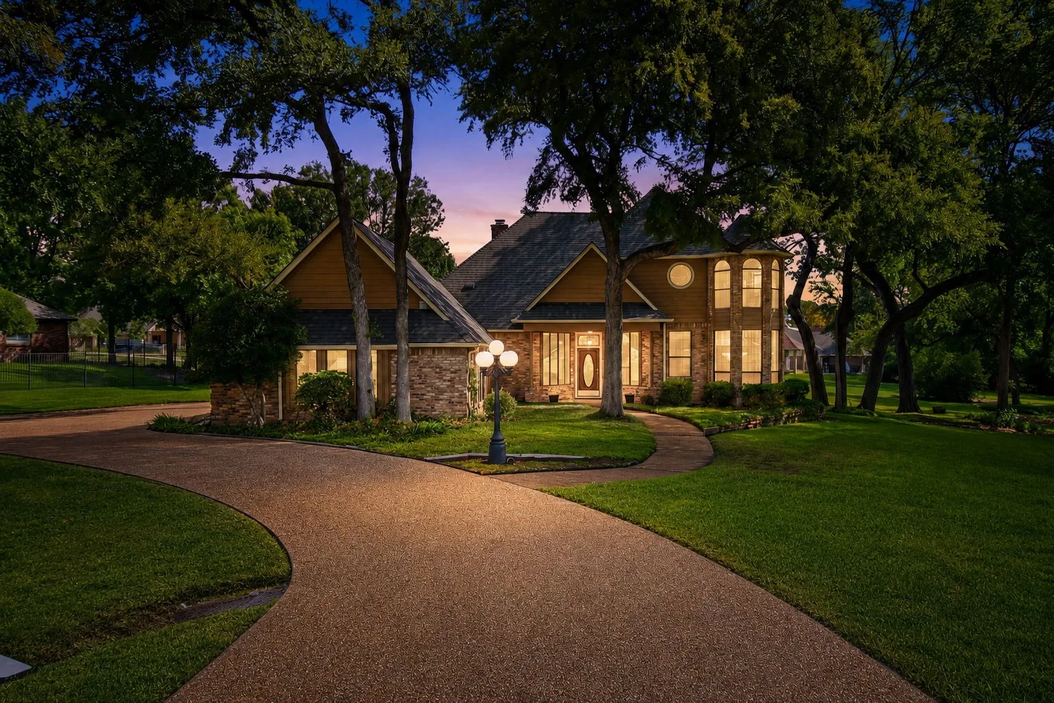 Single Family Residence For Sale in Collin County , 602 Riva Ridge, Wylie, Texas 75098, 3 Bedroom, 3 Bathroom, 2 Garage spaces, 2,862 Sqft, built in 1984, mls#21324034, Real Estate Agent in Wylie, Homes For Sale in Collin county, Homes For Sale in Wylie, Realtor in Wylie Texas, Real Estate Brokerage Independent Realty Texas, Luminita Cordes Realtor