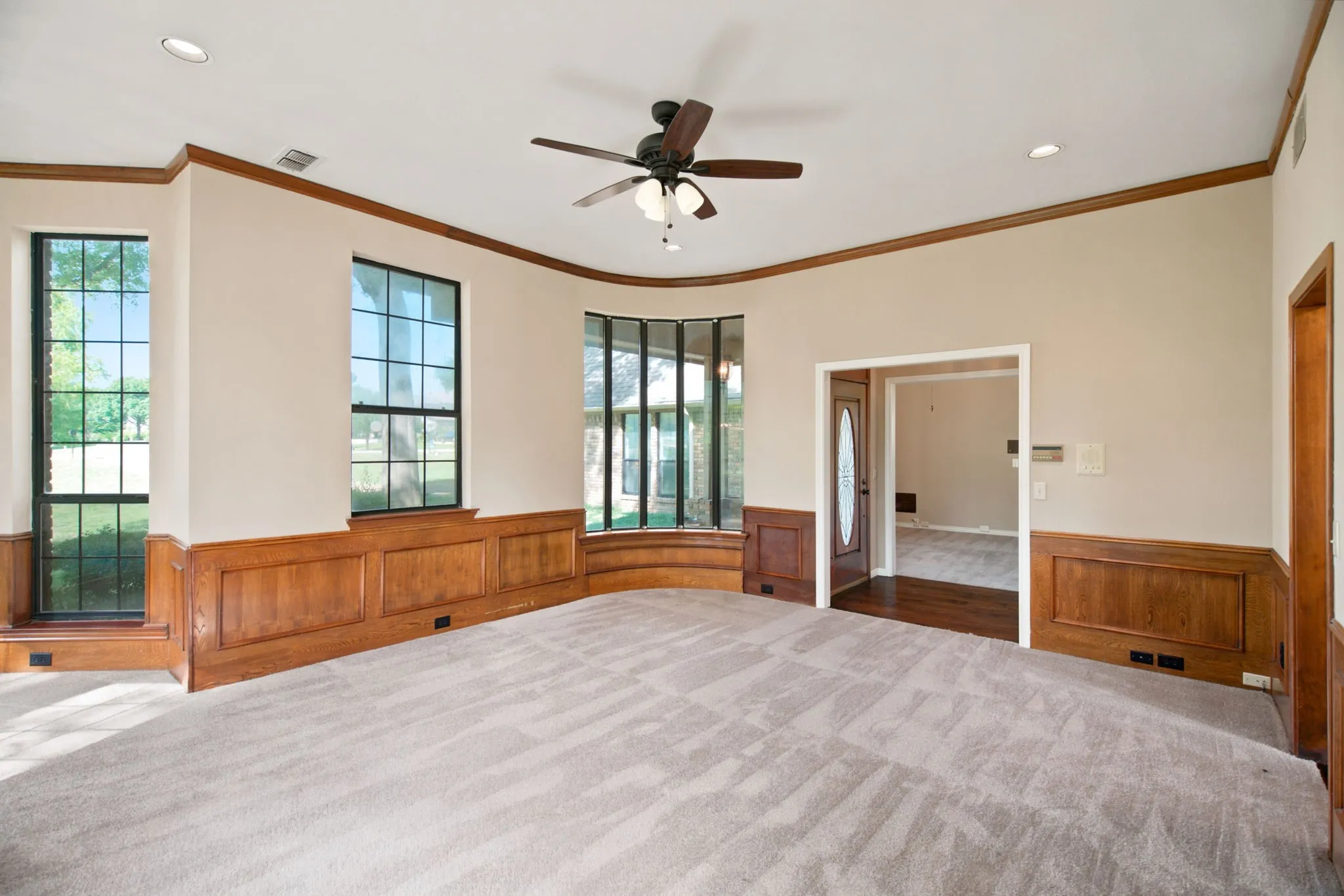 Single Family Residence For Sale in Collin County , 602 Riva Ridge, Wylie, Texas 75098, 3 Bedroom, 3 Bathroom, 2 Garage spaces, 2,862 Sqft, built in 1984, mls#21324034, Real Estate Agent in Wylie, Homes For Sale in Collin county, Homes For Sale in Wylie, Realtor in Wylie Texas, Real Estate Brokerage Independent Realty Texas, Luminita Cordes Realtor