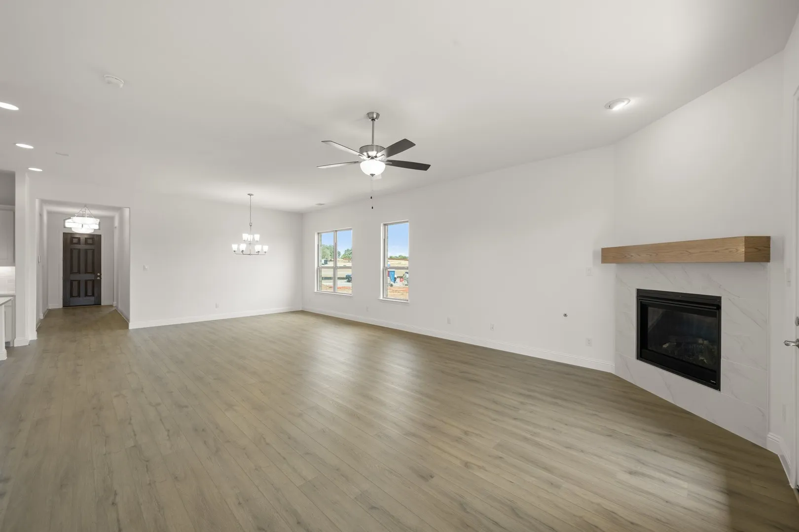2662 Hot Springs- Living Room-2