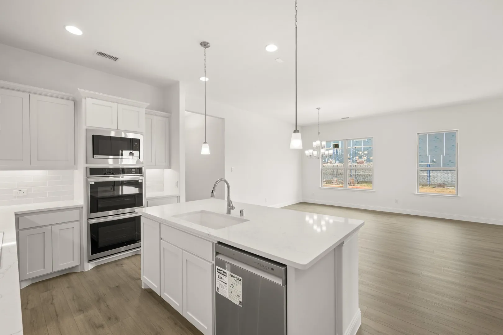 2662 Hot Springs- Kitchen-4