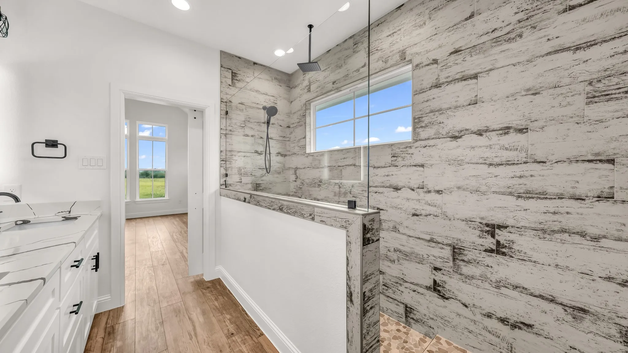 Single Family Residence For Sale in Hood County , Caraway TBD Neri Road, Granbury, Texas 76049, 3 Bedroom, 2 Bathroom, 2 Garage spaces, 1,900 Sqft, built in 2026, mls#21324007, Real Estate Agent in Granbury, Homes For Sale in Hood county, Homes For Sale in Granbury, Realtor in Granbury Texas, Real Estate Brokerage Independent Realty Texas, Luminita Cordes Realtor
