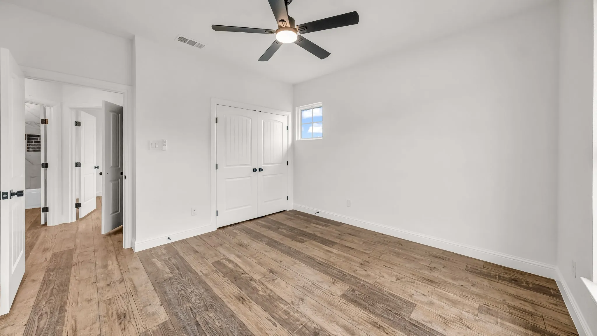 Single Family Residence For Sale in Hood County , Caraway TBD Neri Road, Granbury, Texas 76049, 3 Bedroom, 2 Bathroom, 2 Garage spaces, 1,900 Sqft, built in 2026, mls#21324007, Real Estate Agent in Granbury, Homes For Sale in Hood county, Homes For Sale in Granbury, Realtor in Granbury Texas, Real Estate Brokerage Independent Realty Texas, Luminita Cordes Realtor